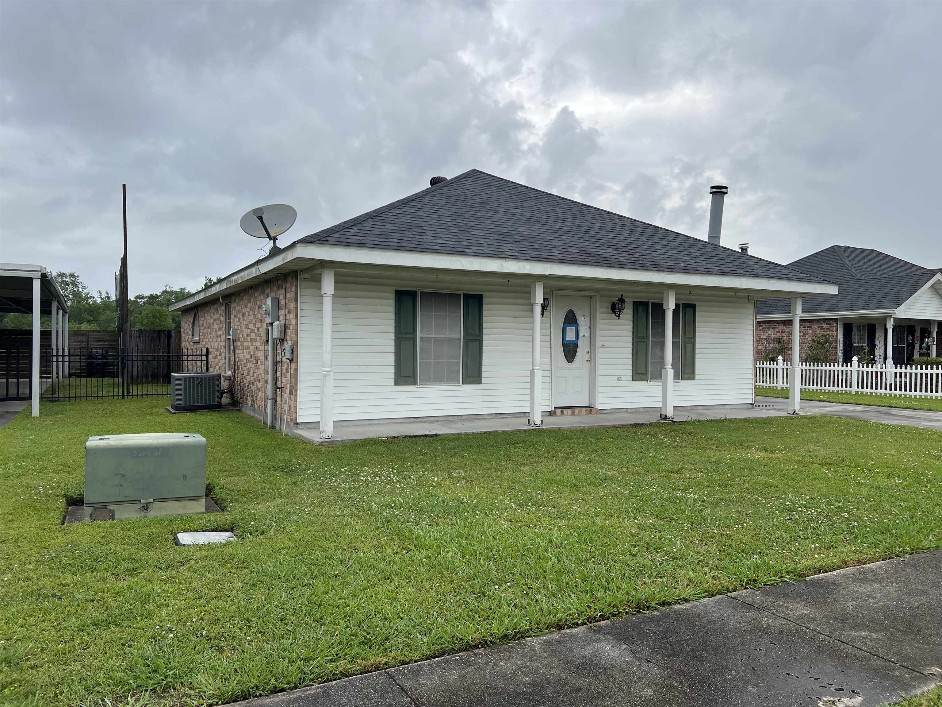 601 Cavaness Dr