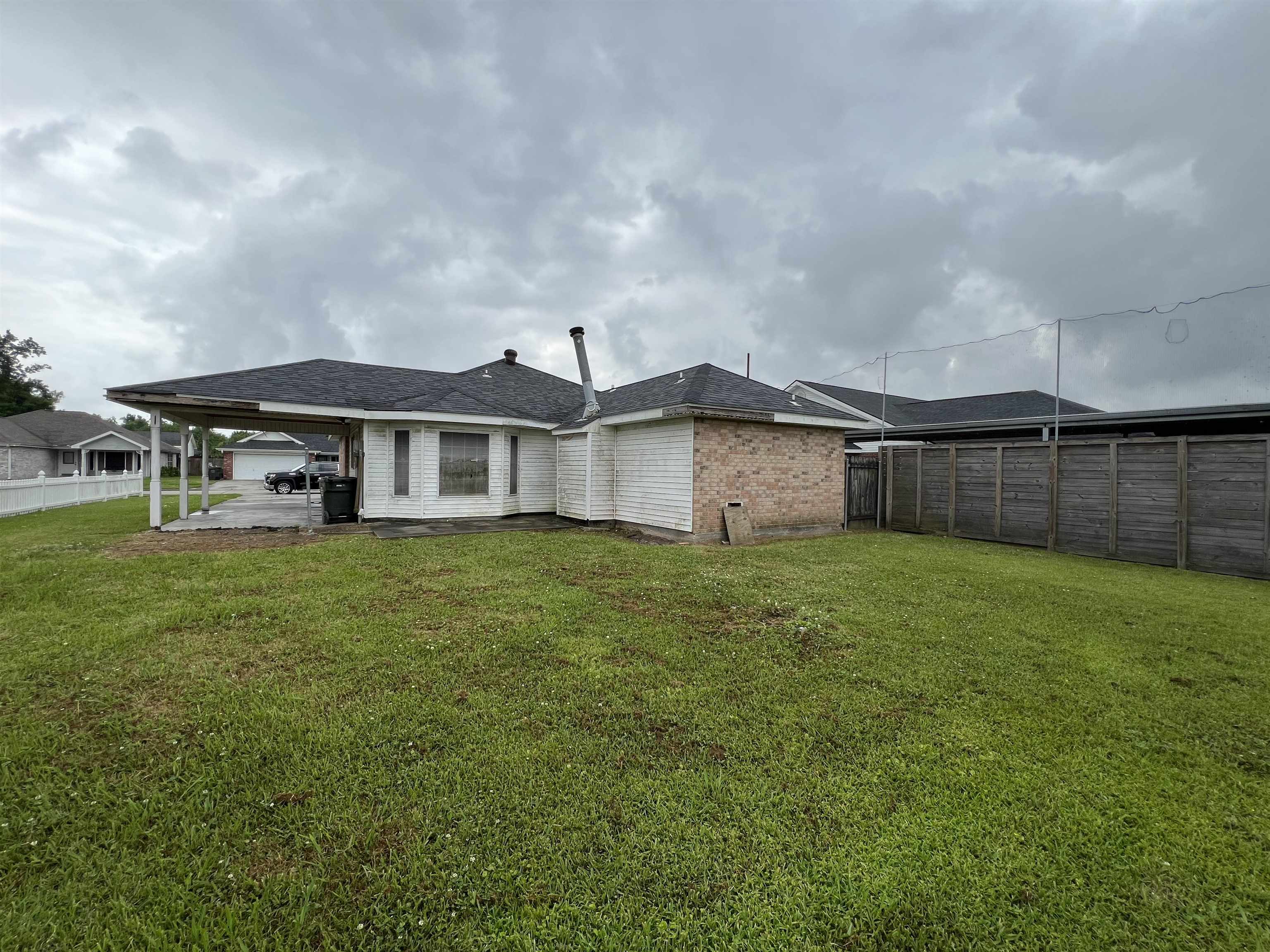 601 Cavaness Dr