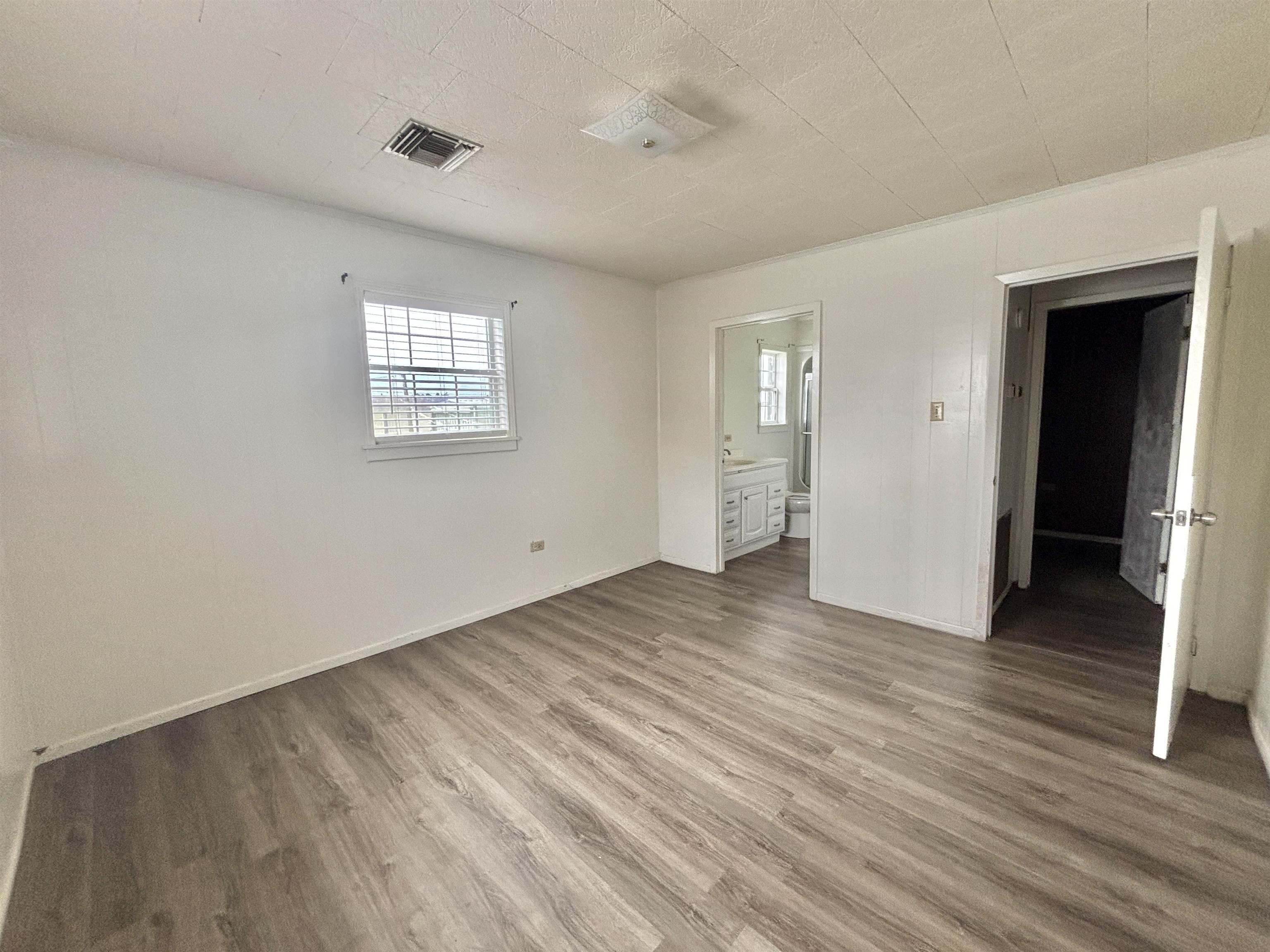 172 East 45th Street
