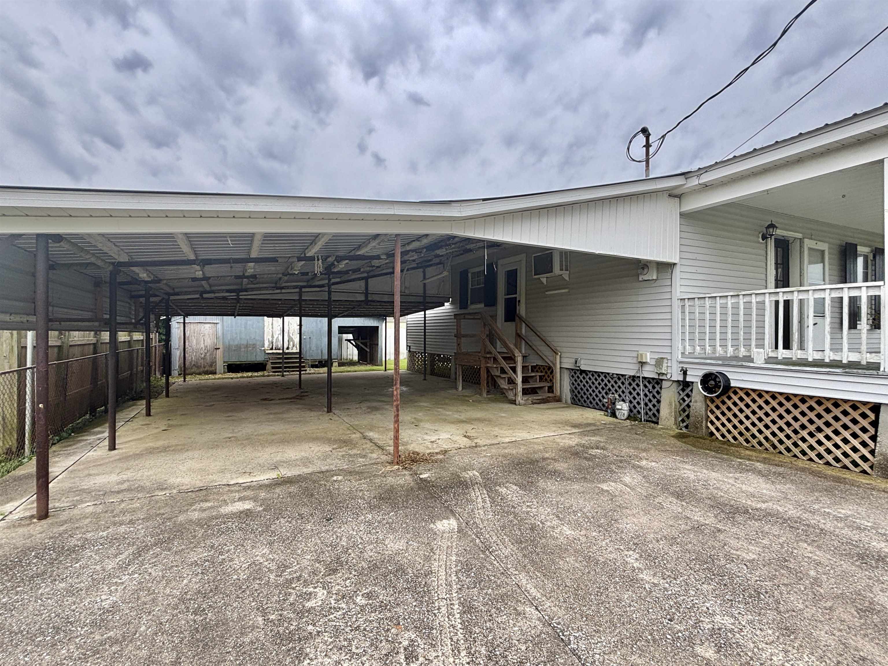 172 East 45th Street