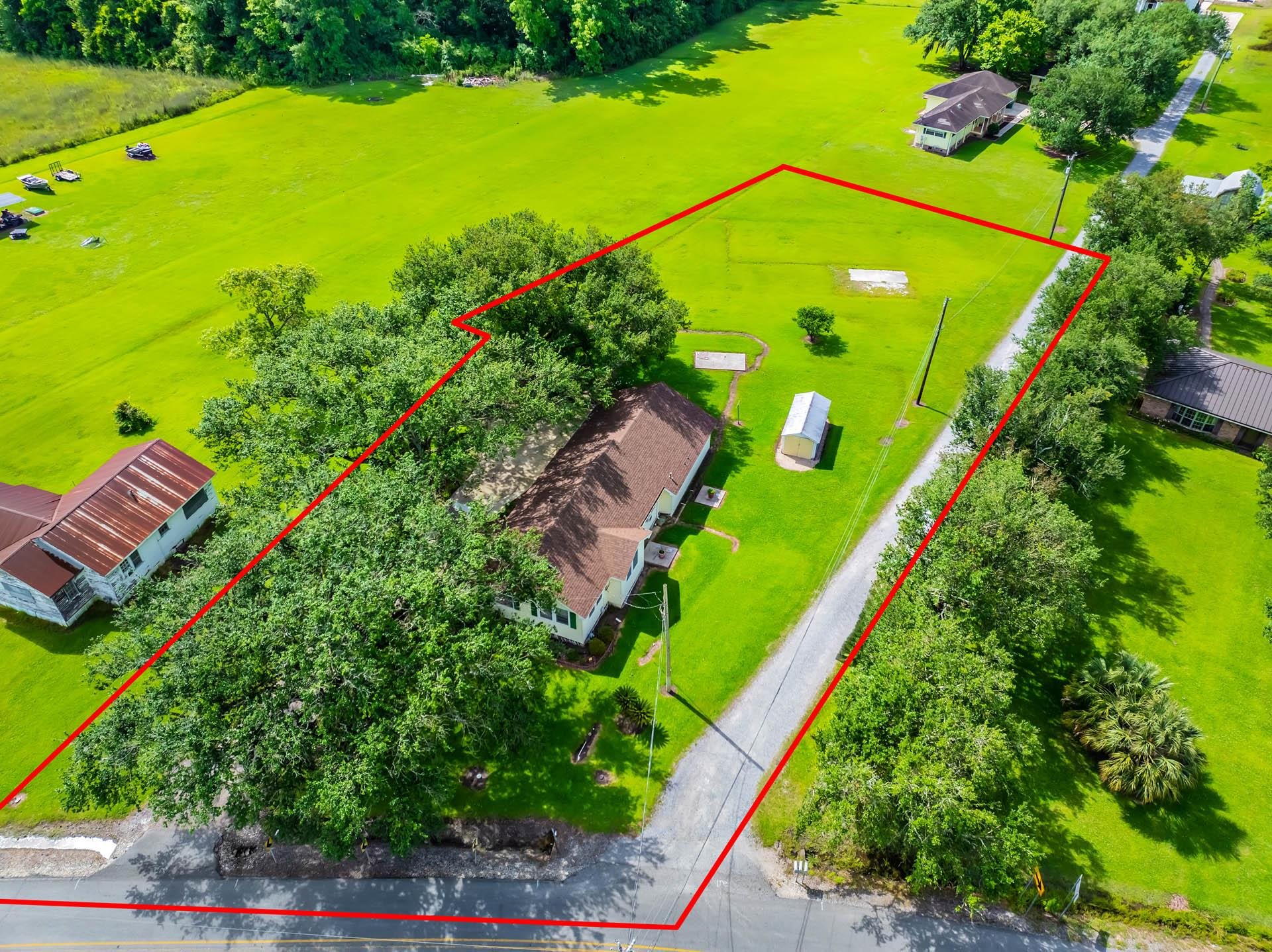 1367 Highway 304