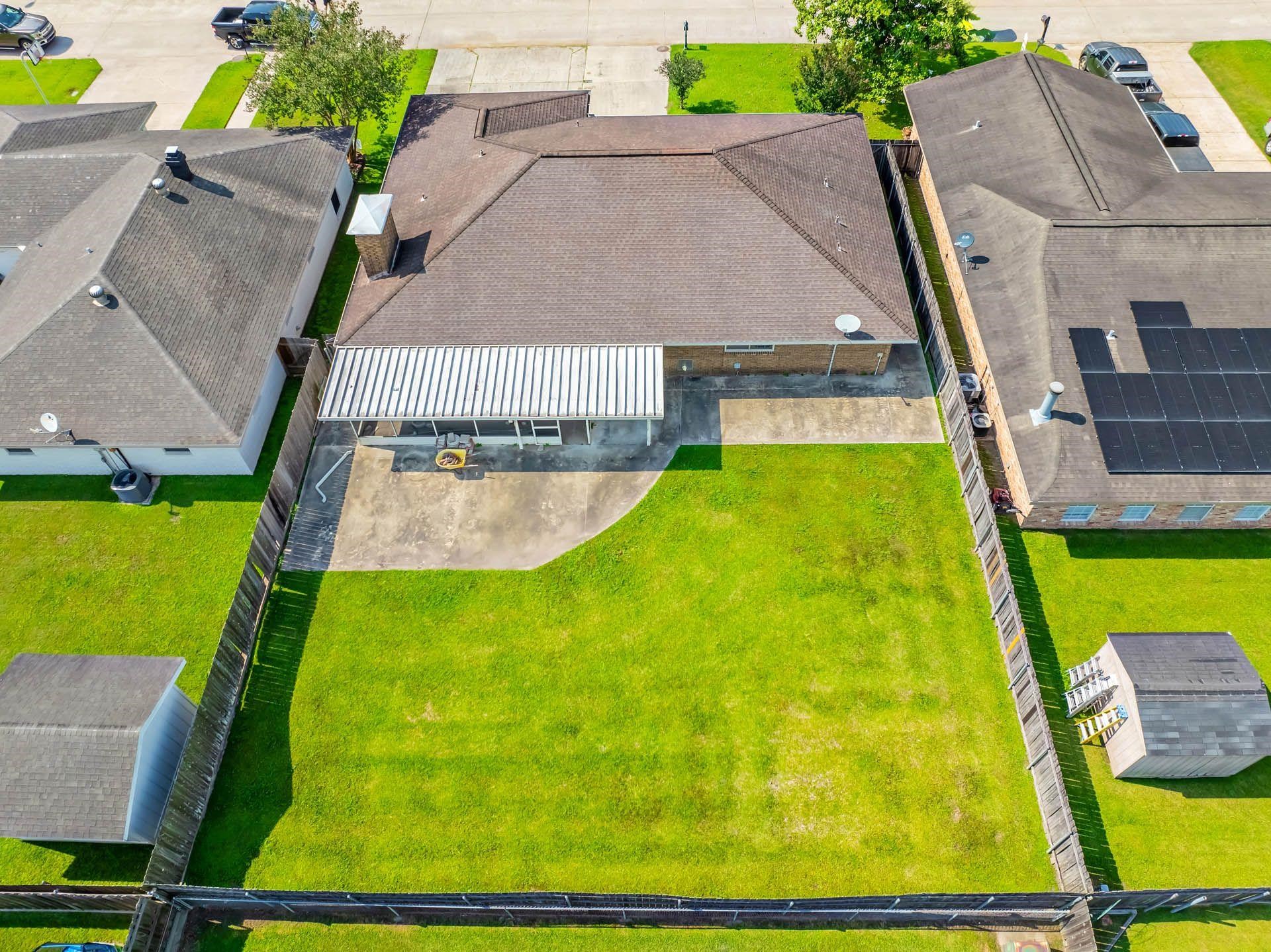 213 Hogan St