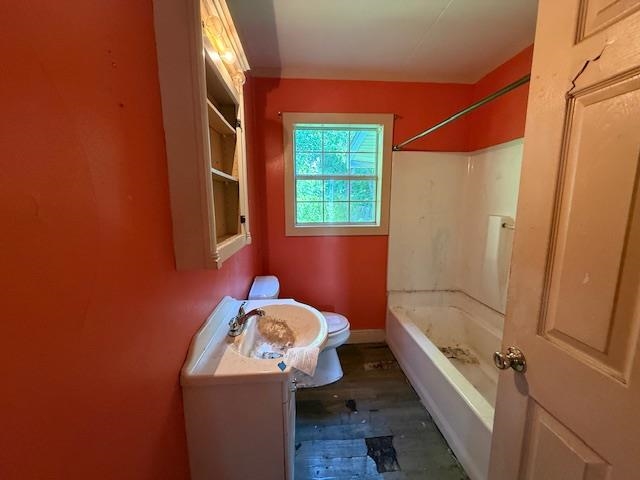 324 Duet Street