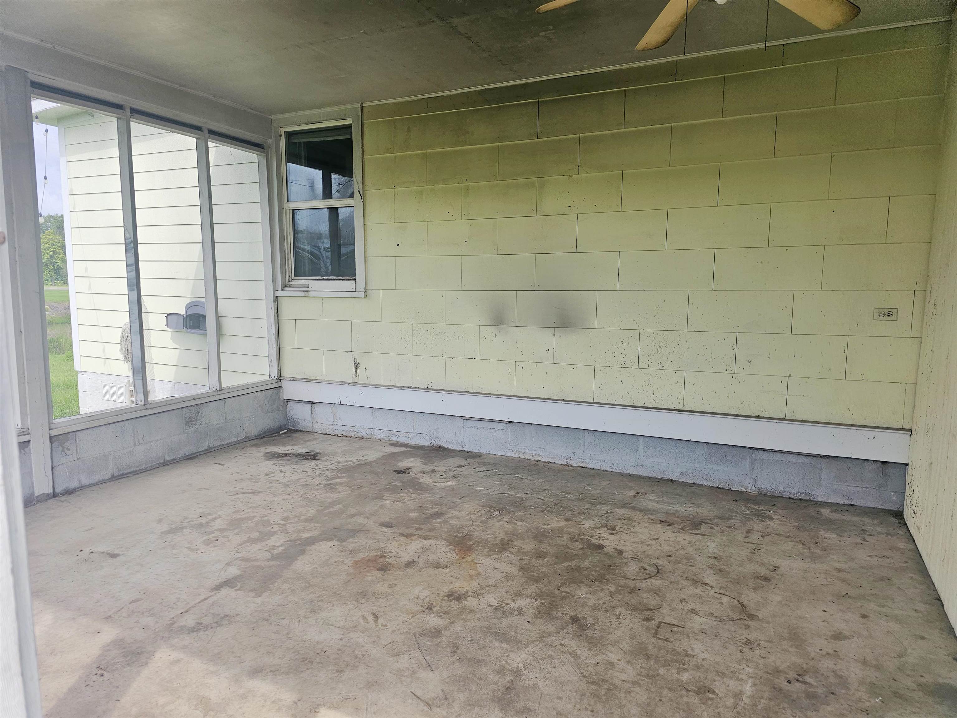 2415 Highway 308