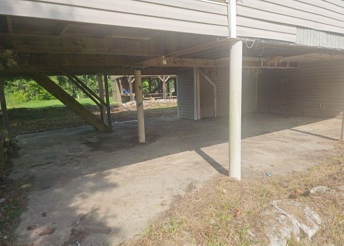 102 Crawfish Dr
