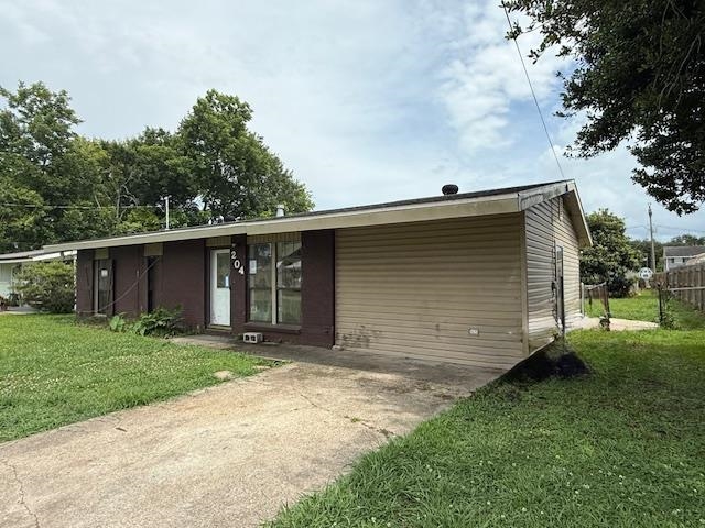 204 Oakshire Dr