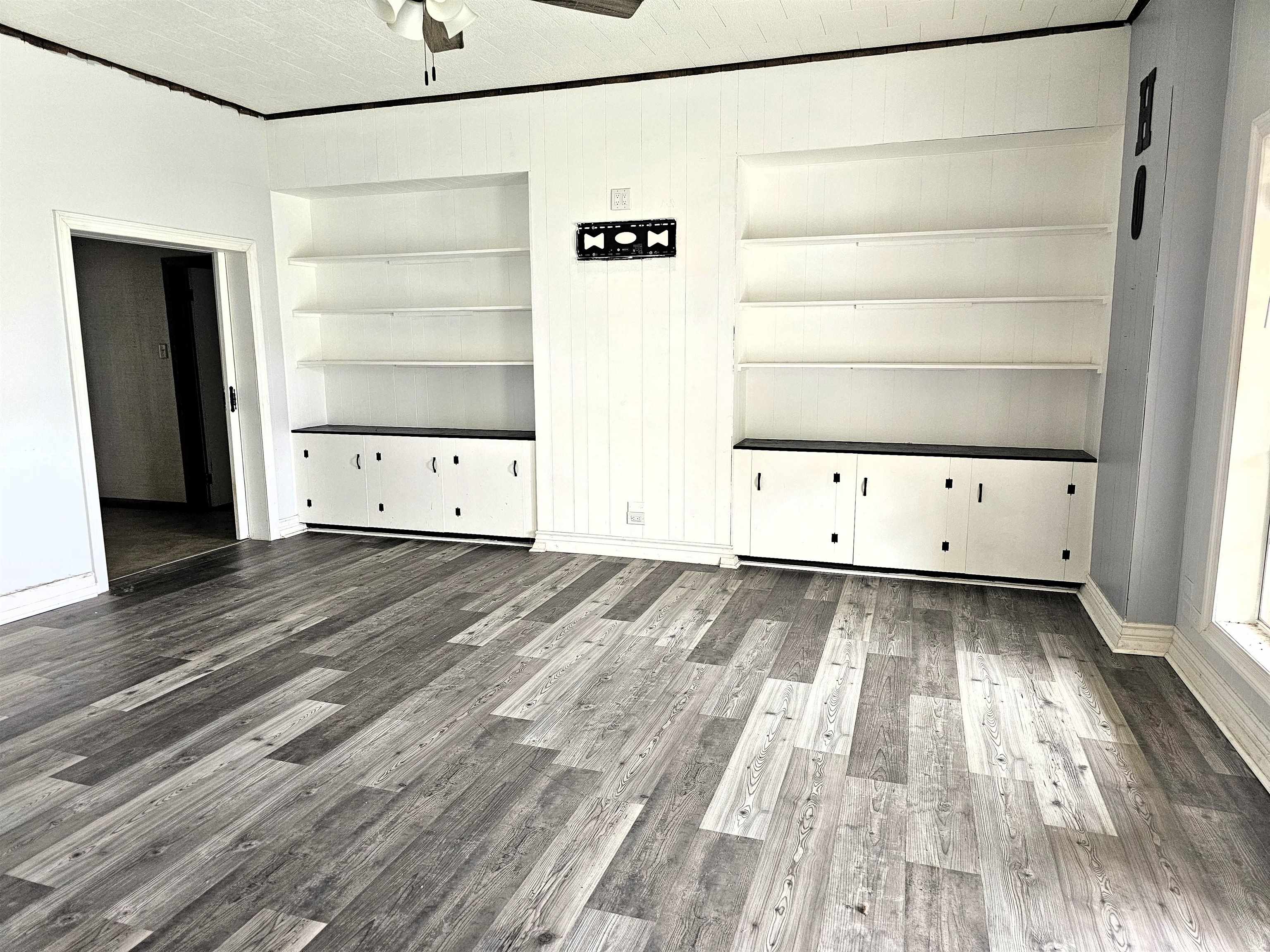 904 Tiger Dr