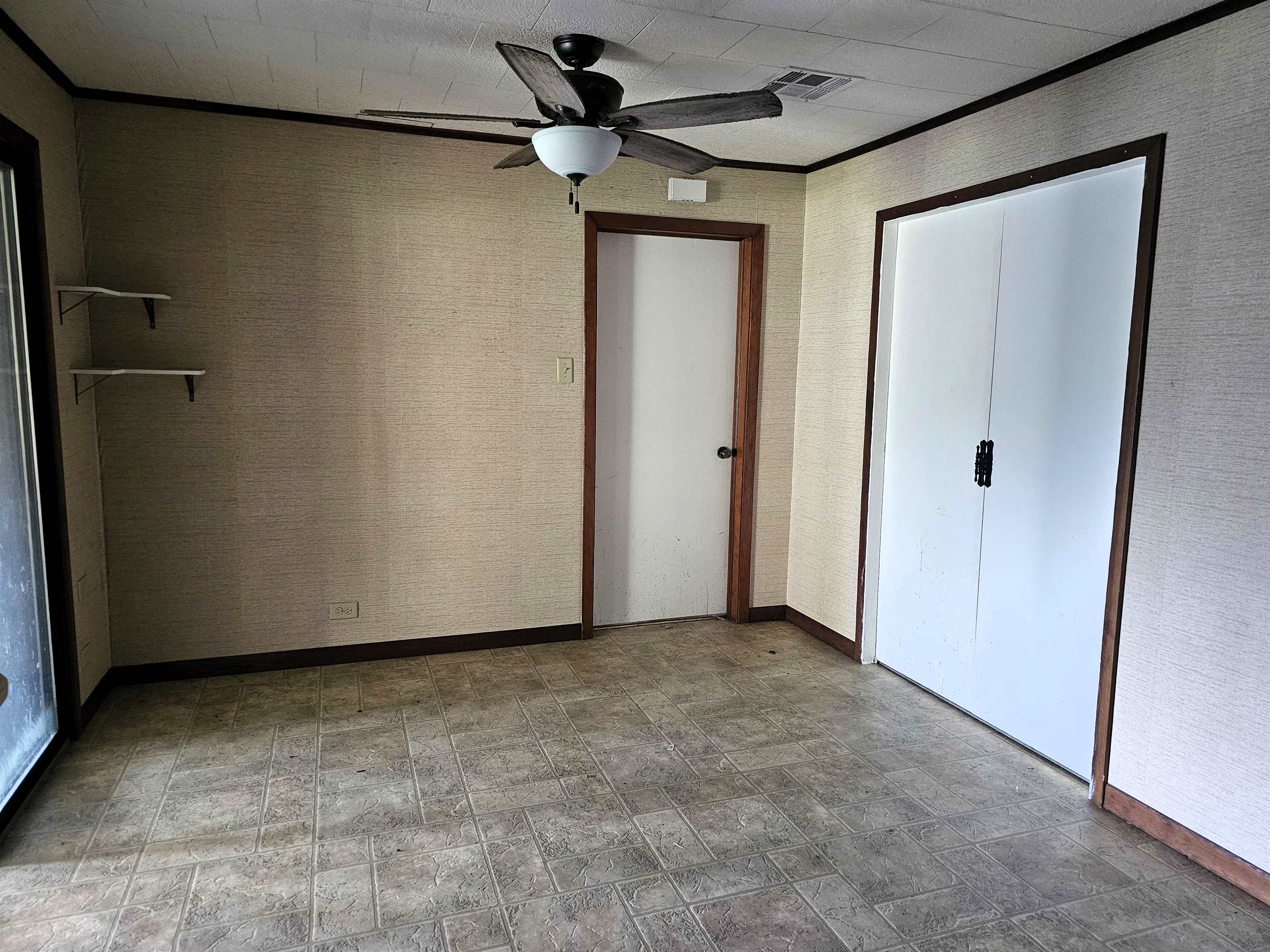 904 Tiger Dr