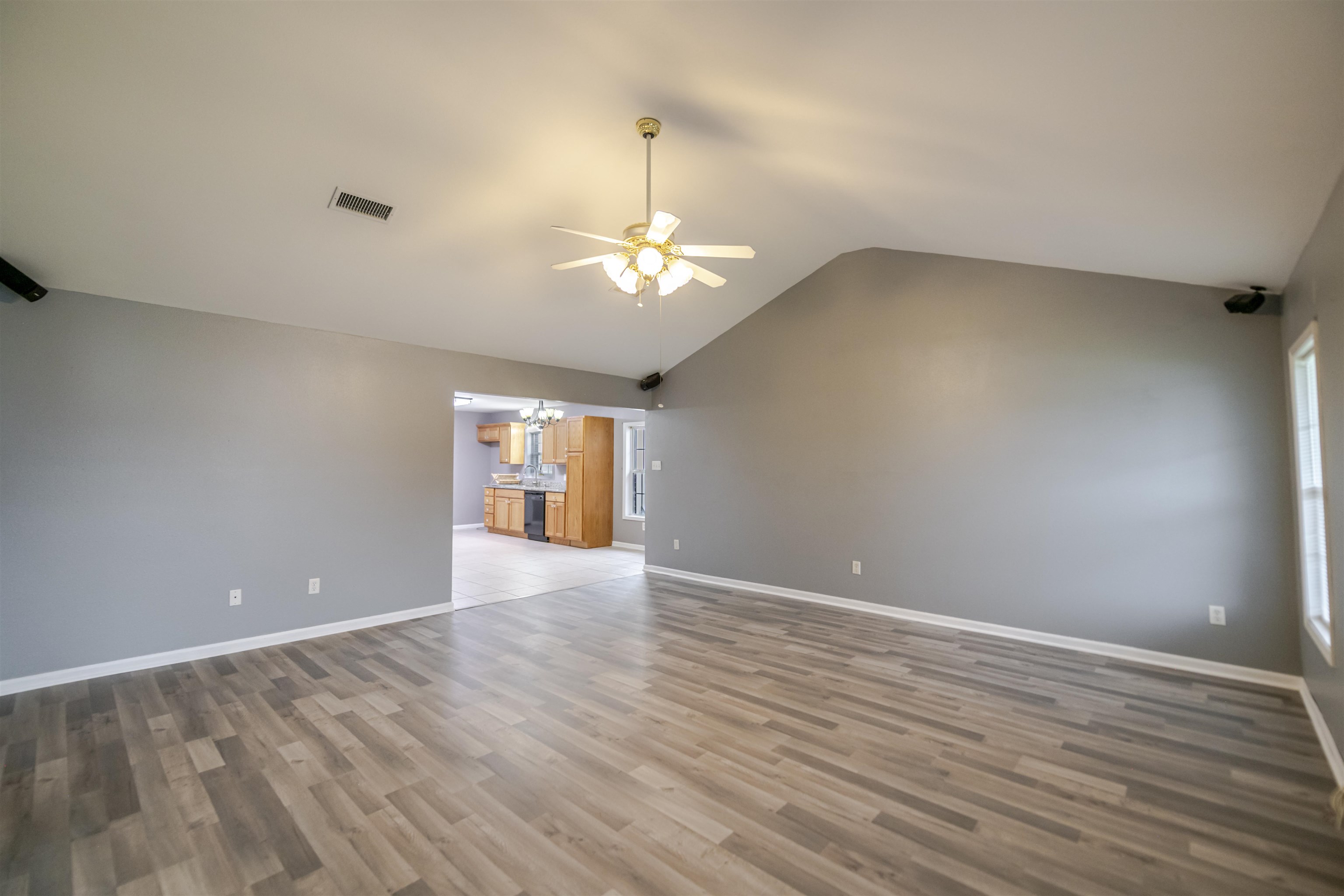 385 Garden View Dr