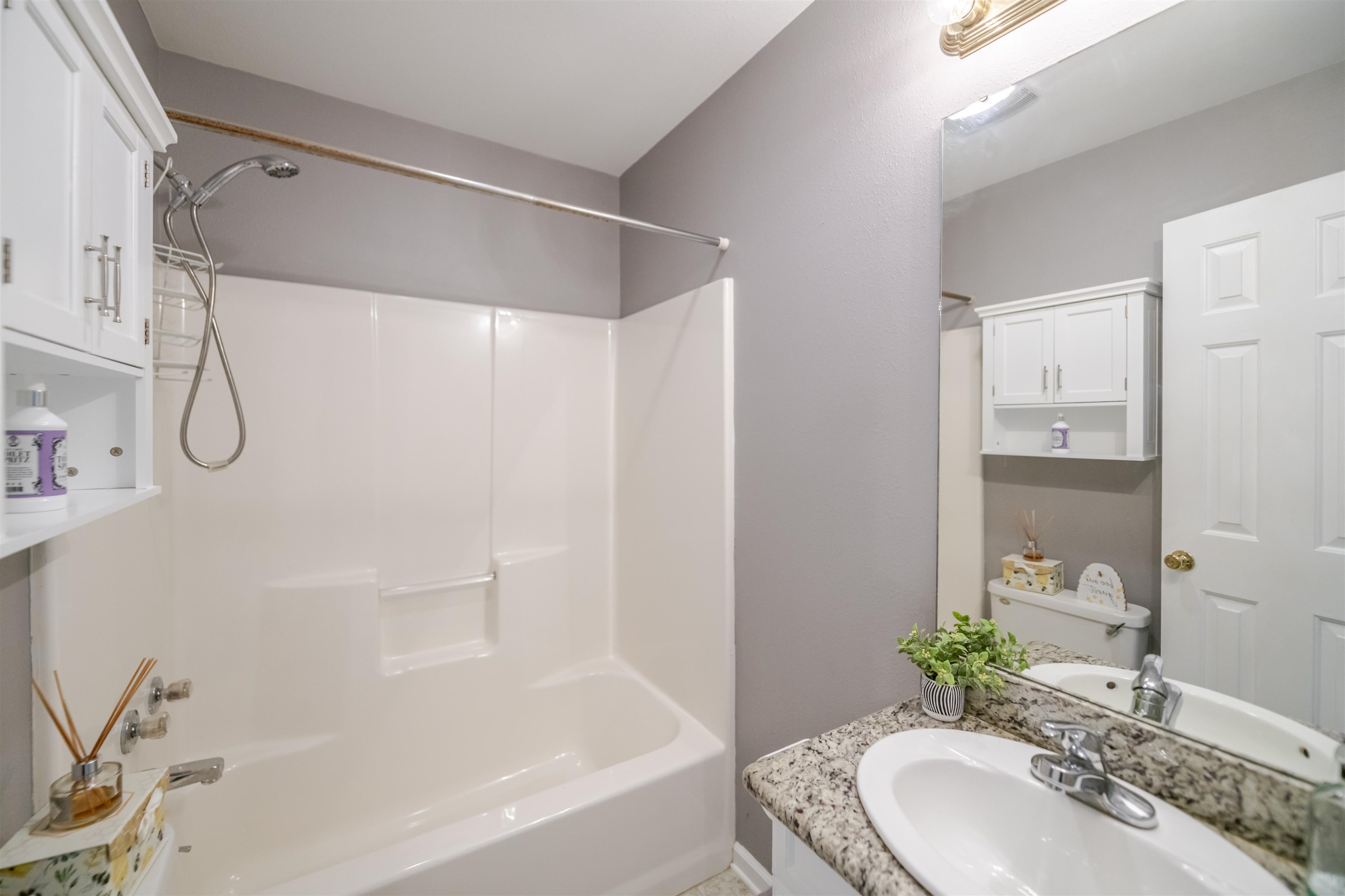 385 Garden View Dr