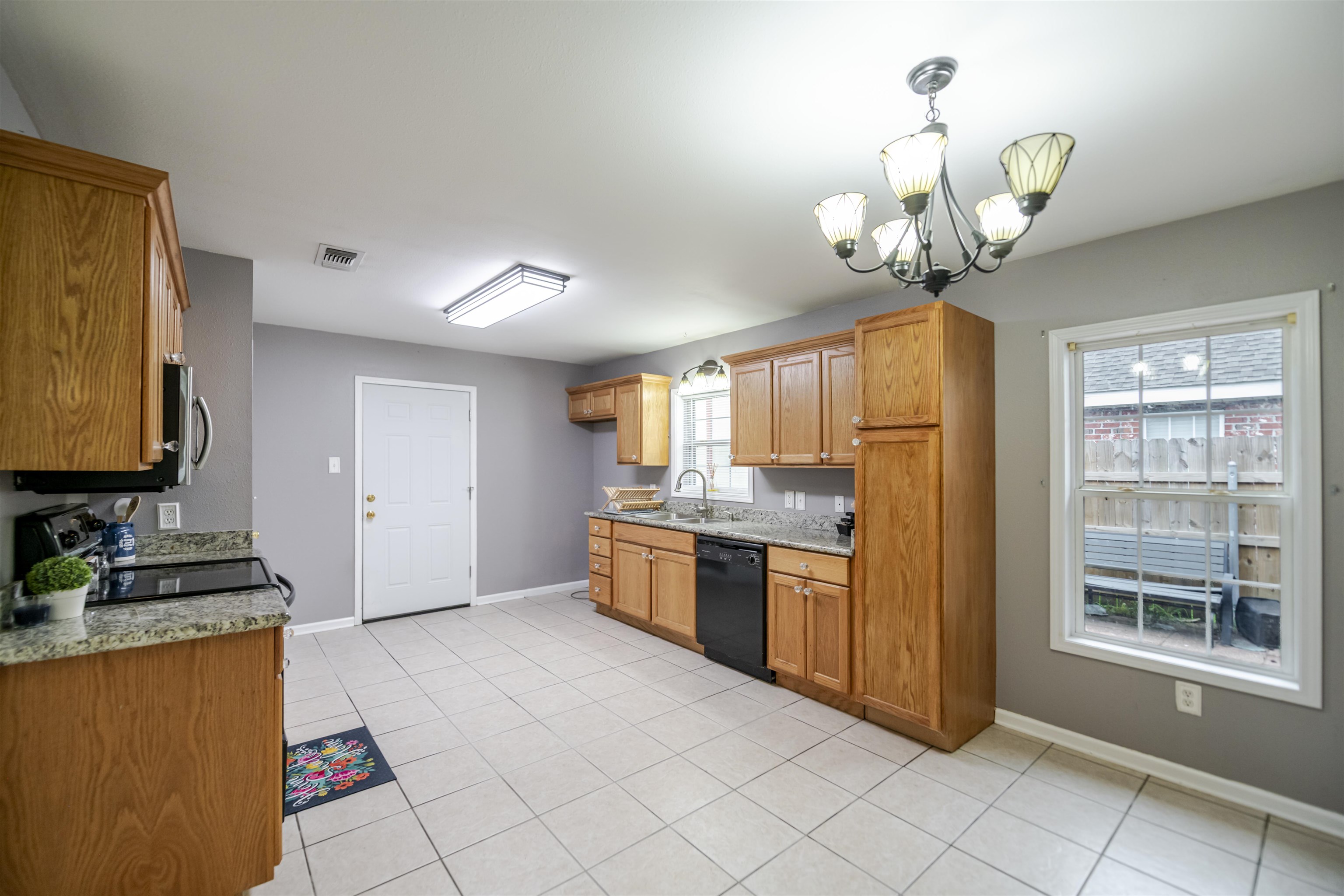 385 Garden View Dr