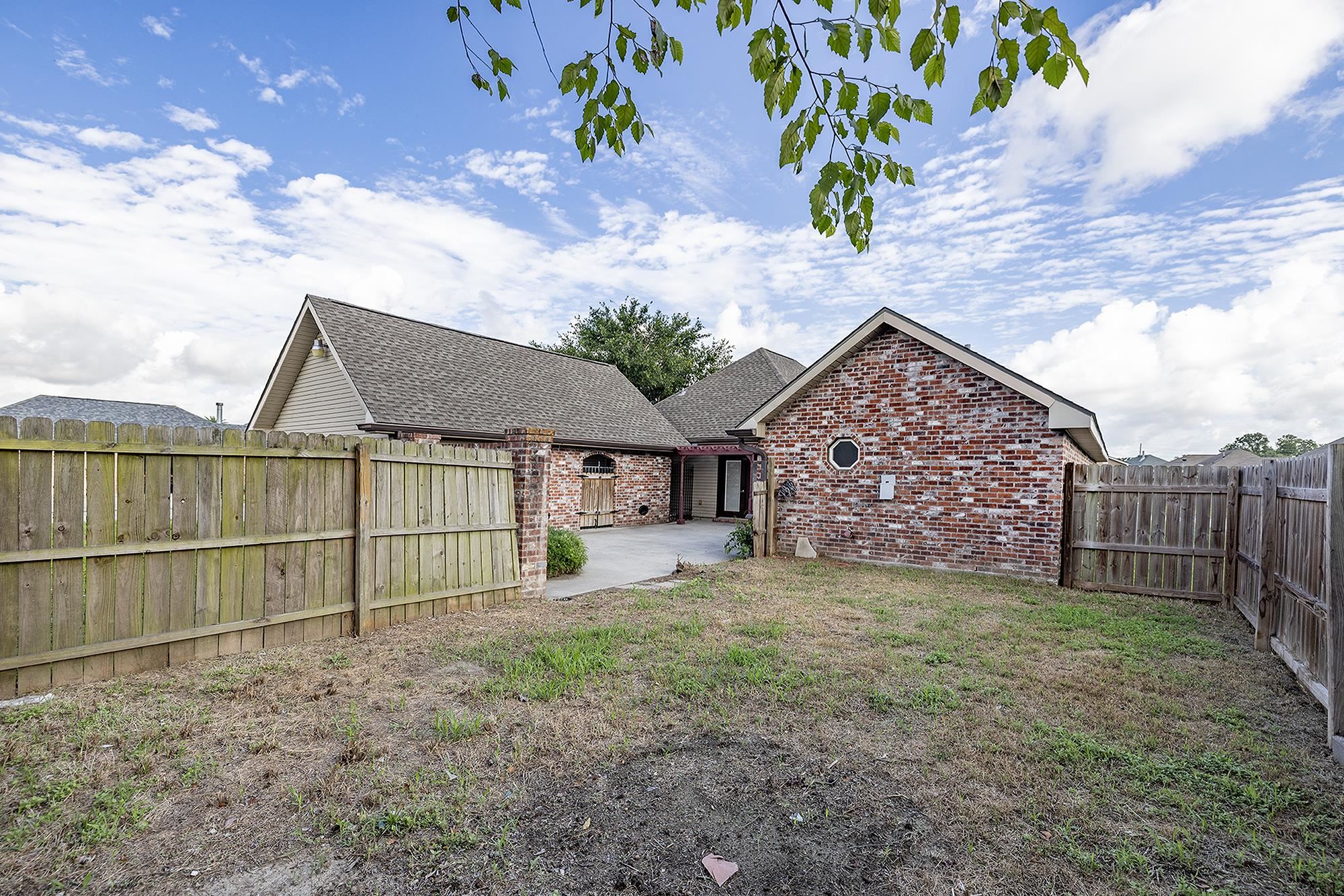 181 Tigerlily Dr