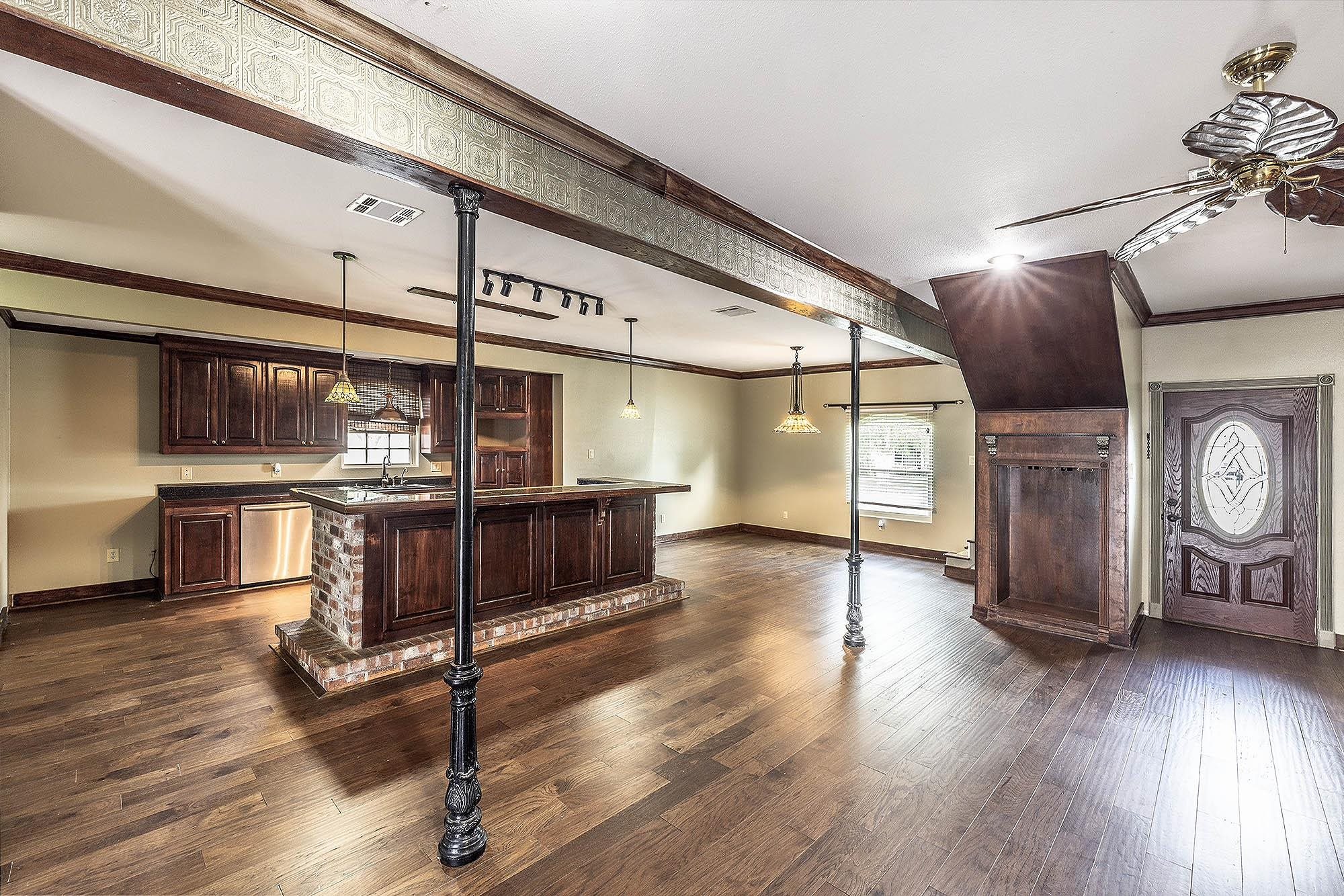 181 Tigerlily Dr