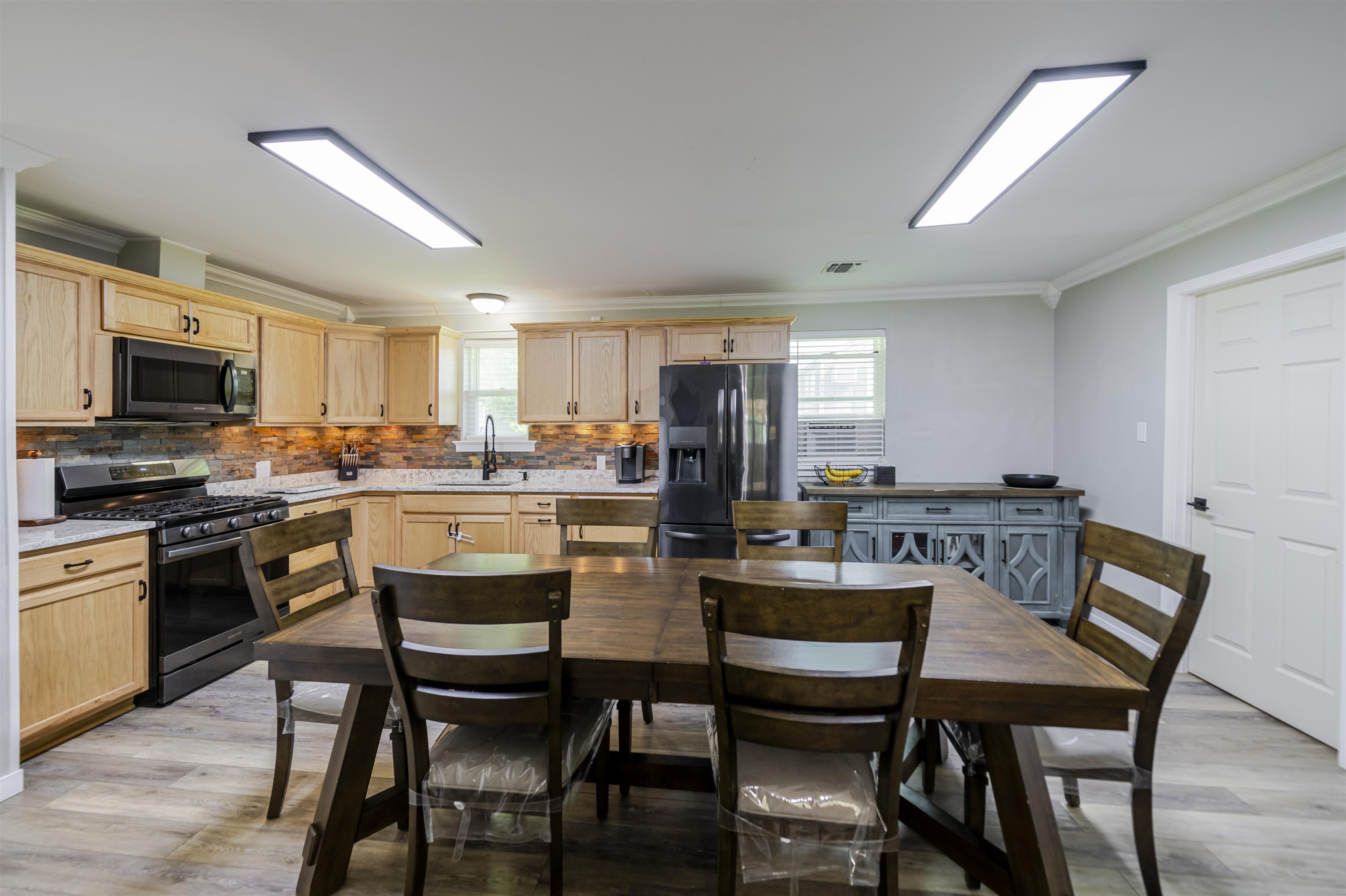 339 Duet Street