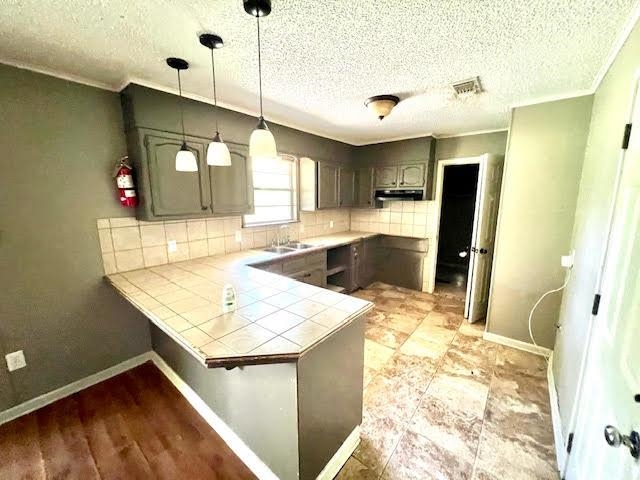 5319 Wexford Dr