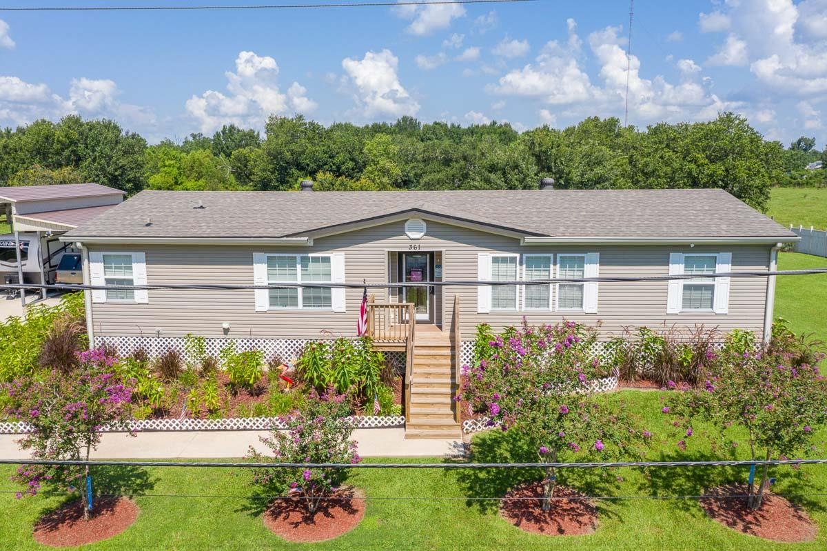 361 Le Village Dr
