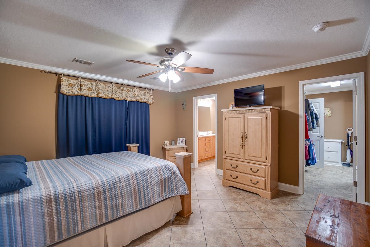 361 Le Village Dr