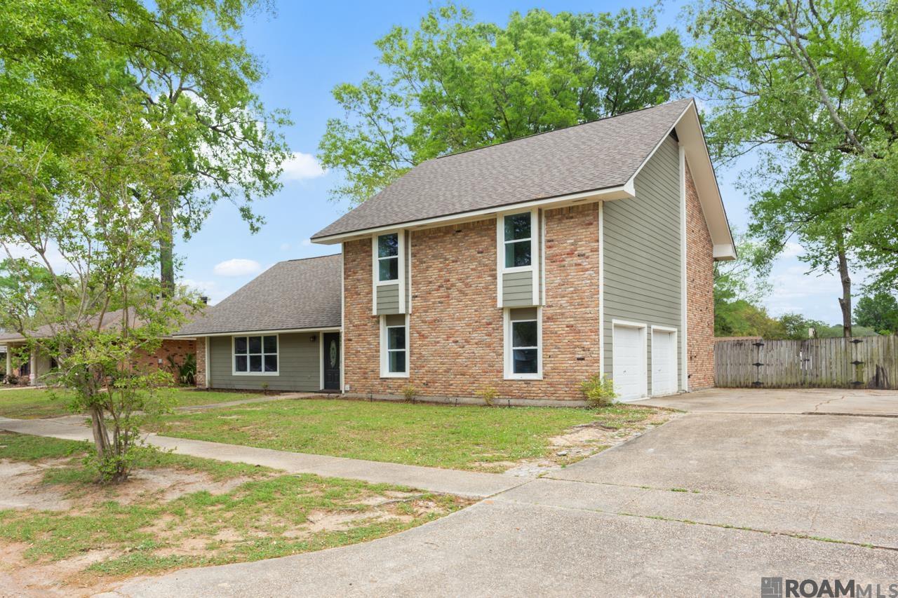 5421 Bluewater Dr