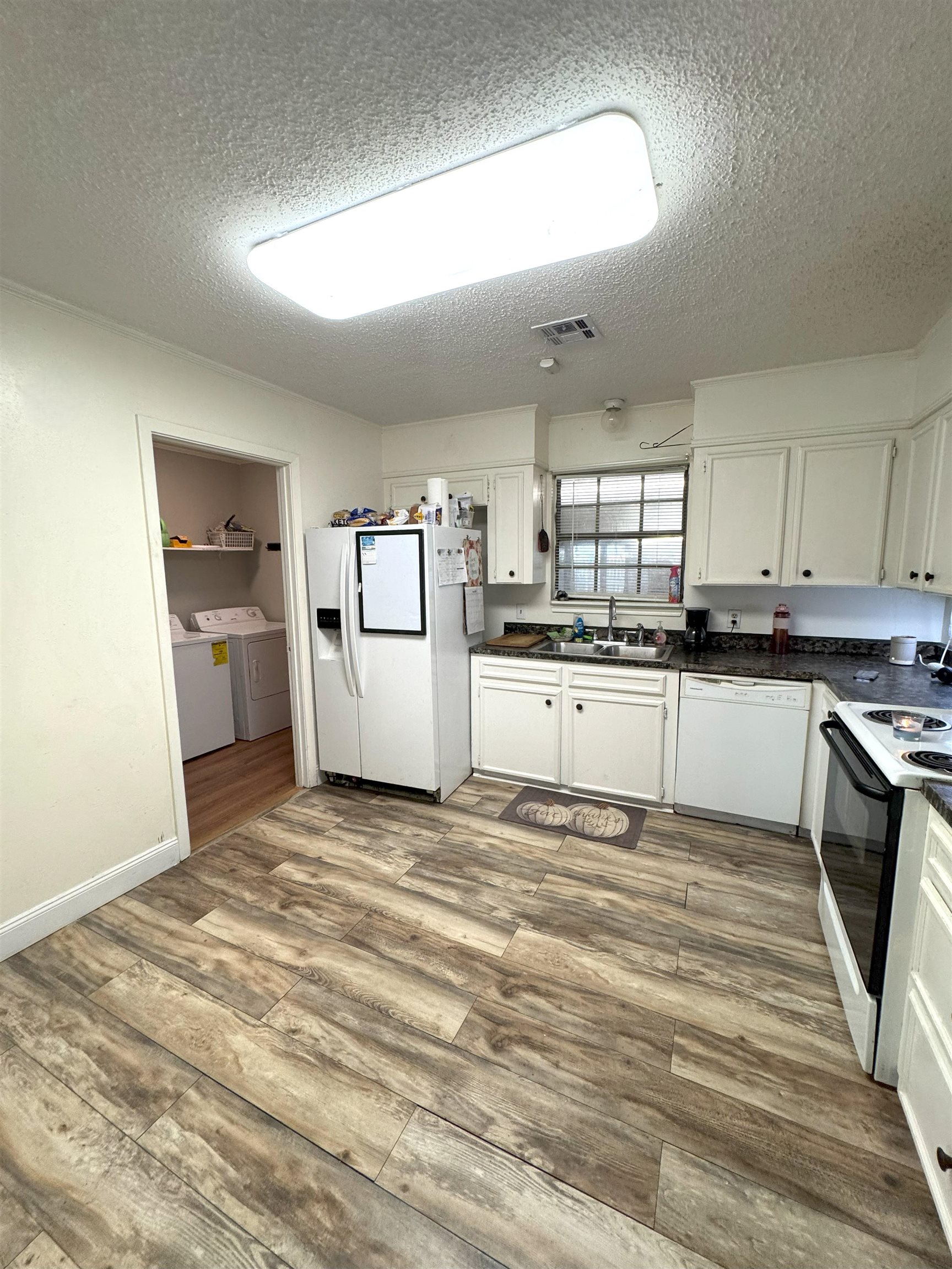 3007 Pinewood Circle