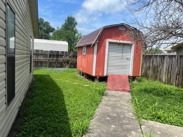 221 Oakshire Dr