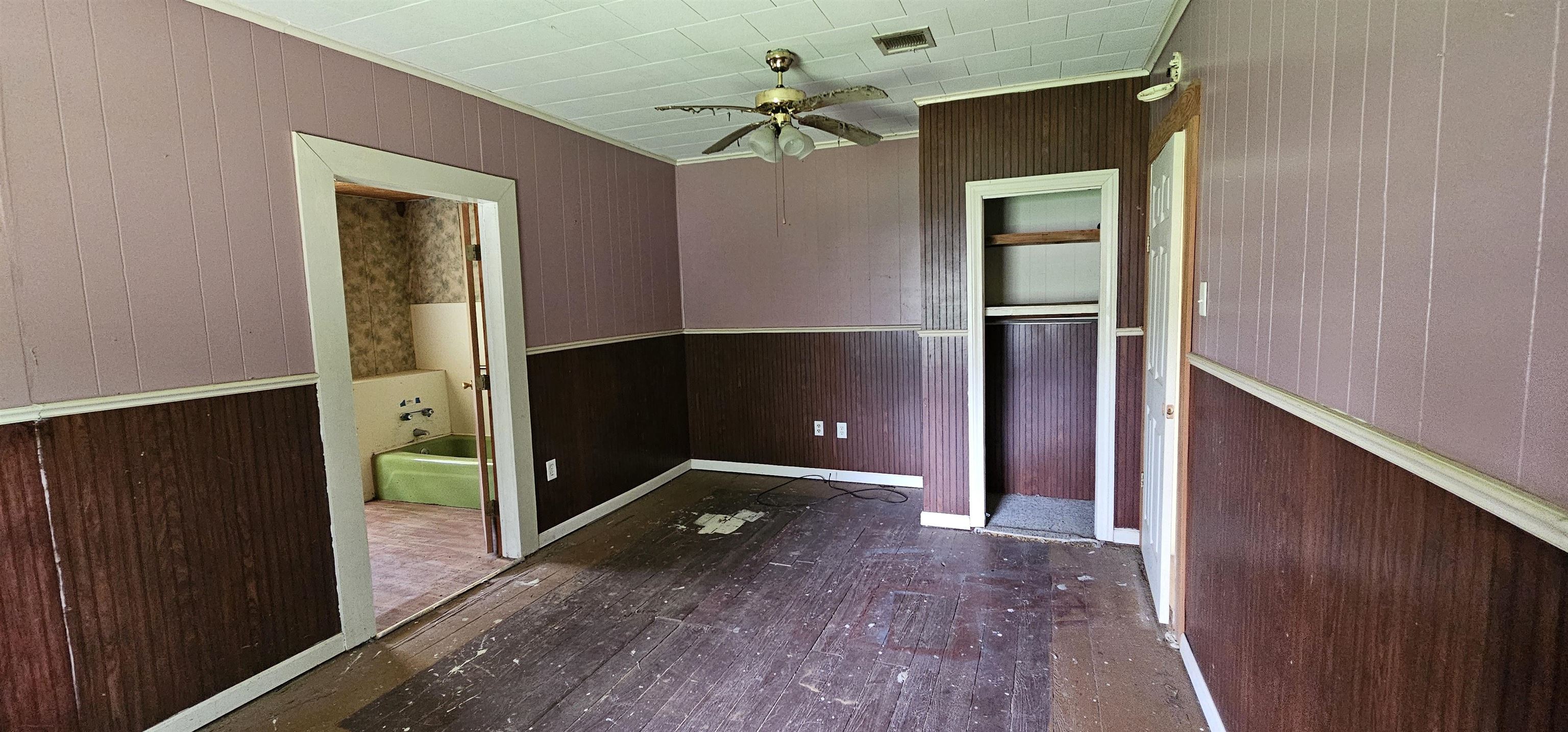 2702 Highway 308