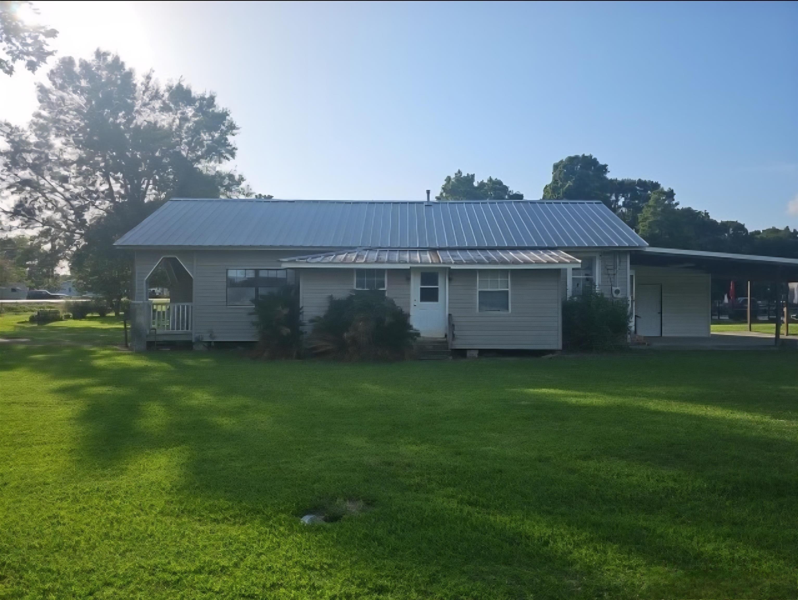 2702 Highway 308