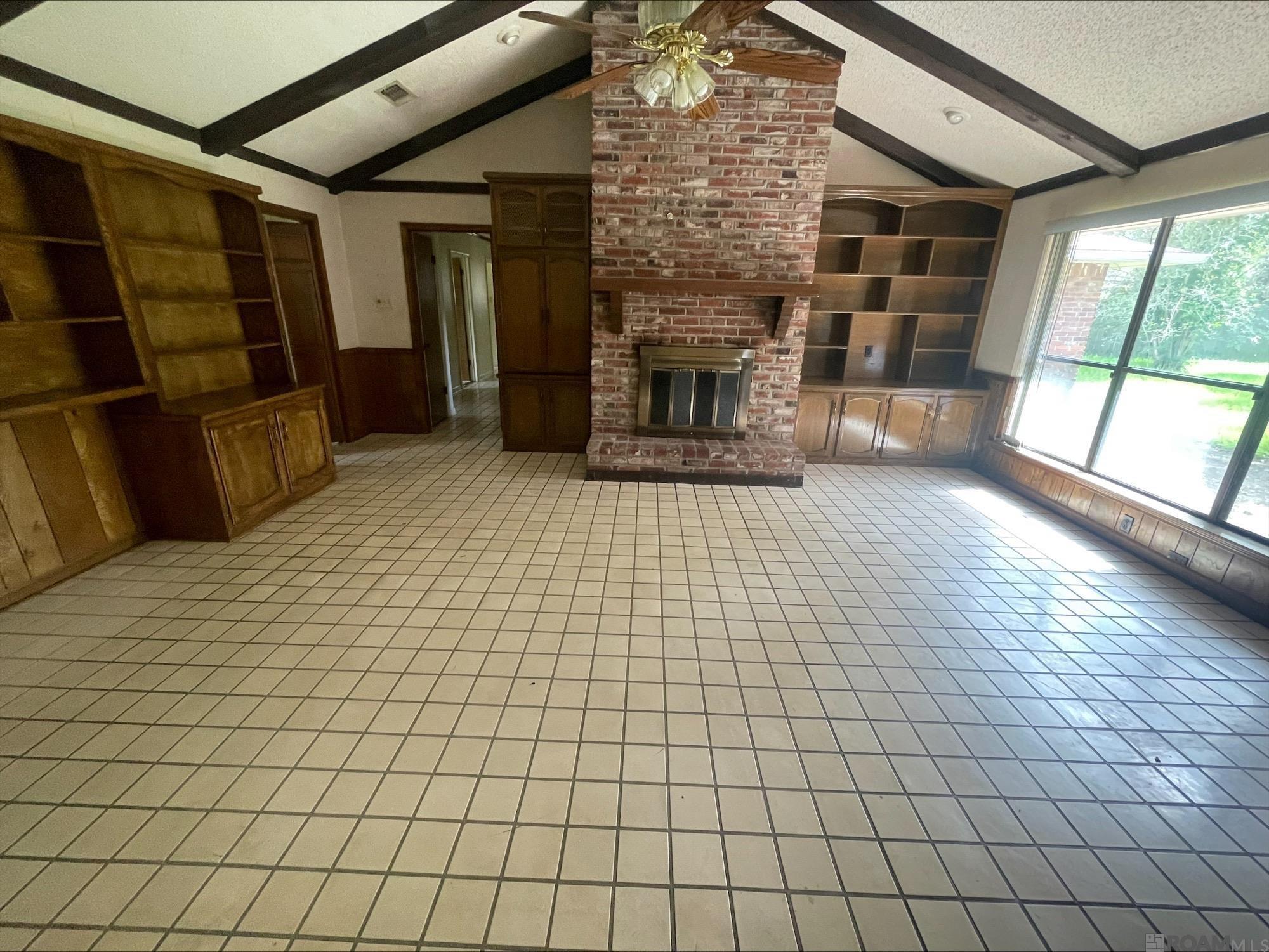 6428 Chippendale Dr