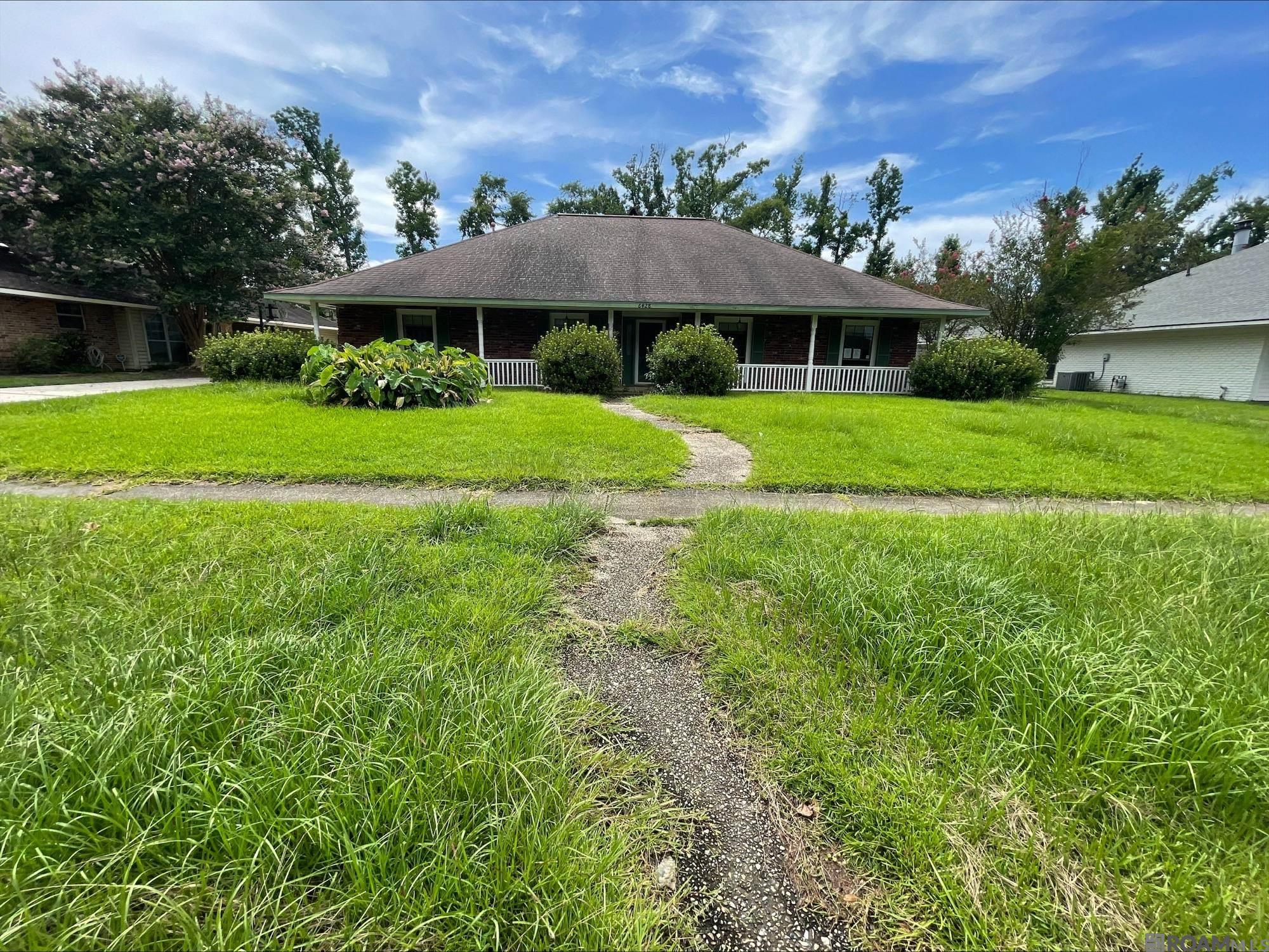 6428 Chippendale Dr