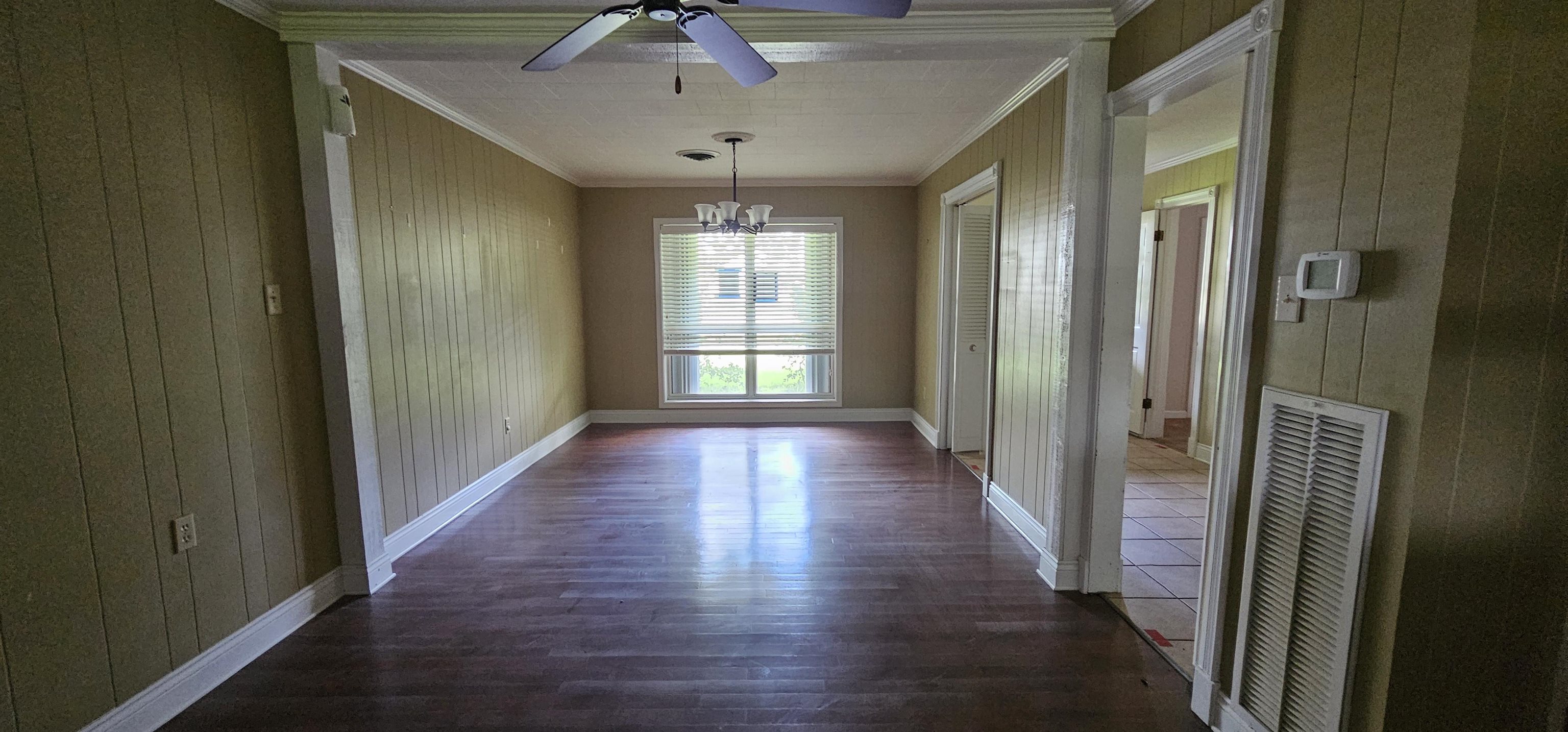 800 Barbier Avenue