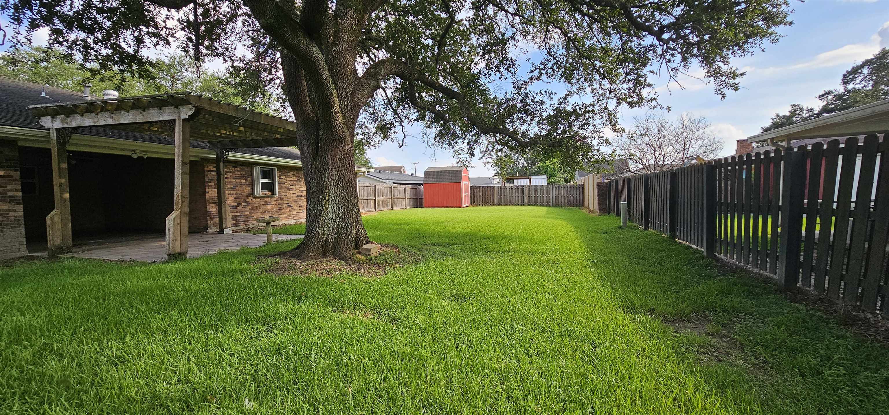 800 Barbier Avenue