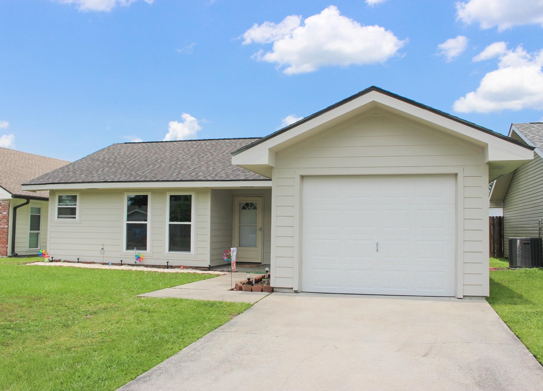 417 Tanglewood Dr
