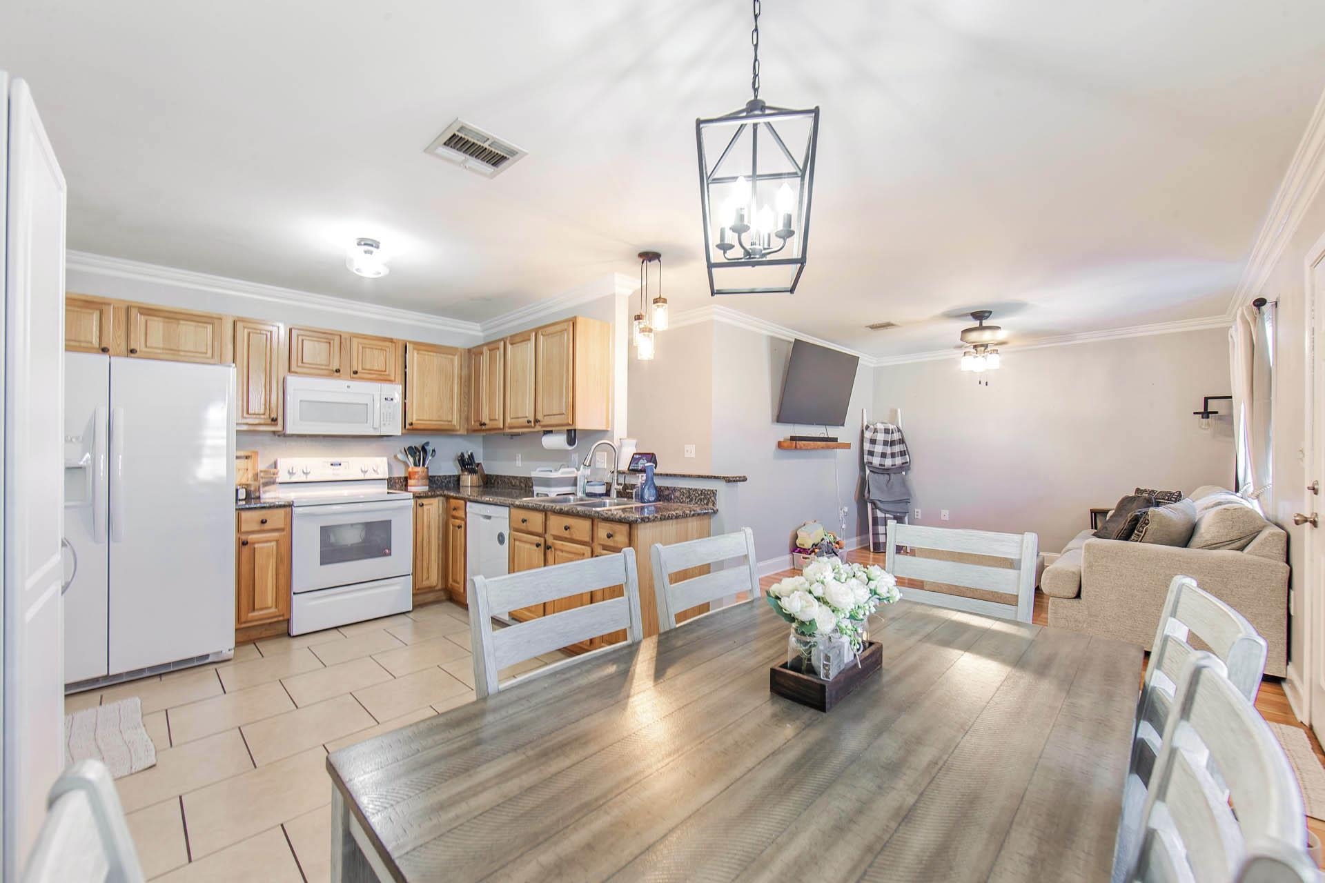 817 Cottagemill Lane