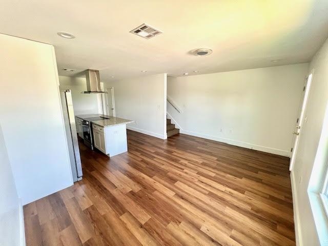 3300-3302 Metropolitan Street