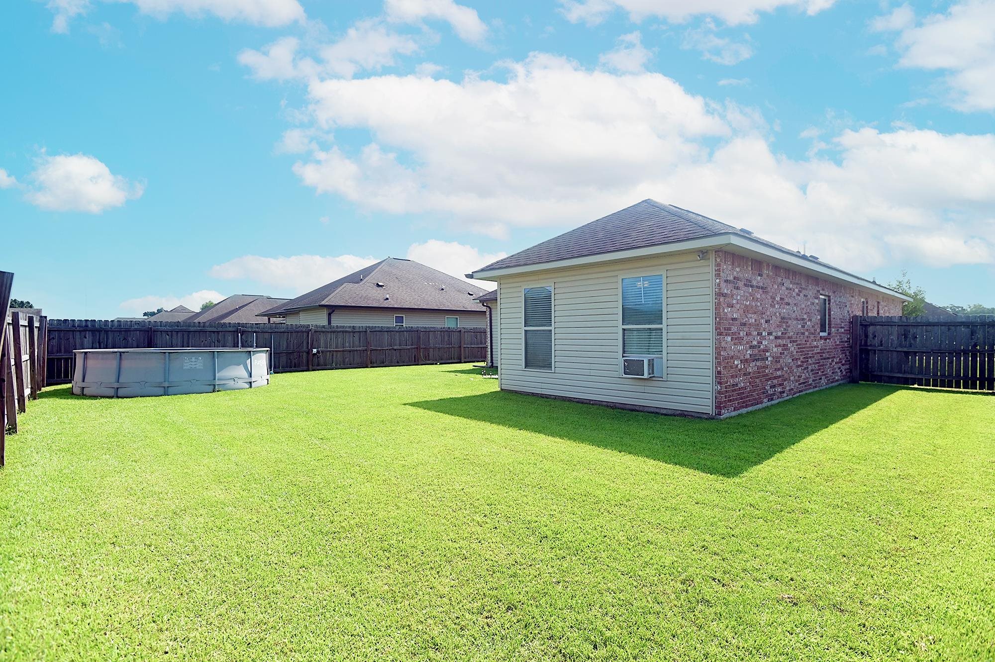 127 Petal Avenue