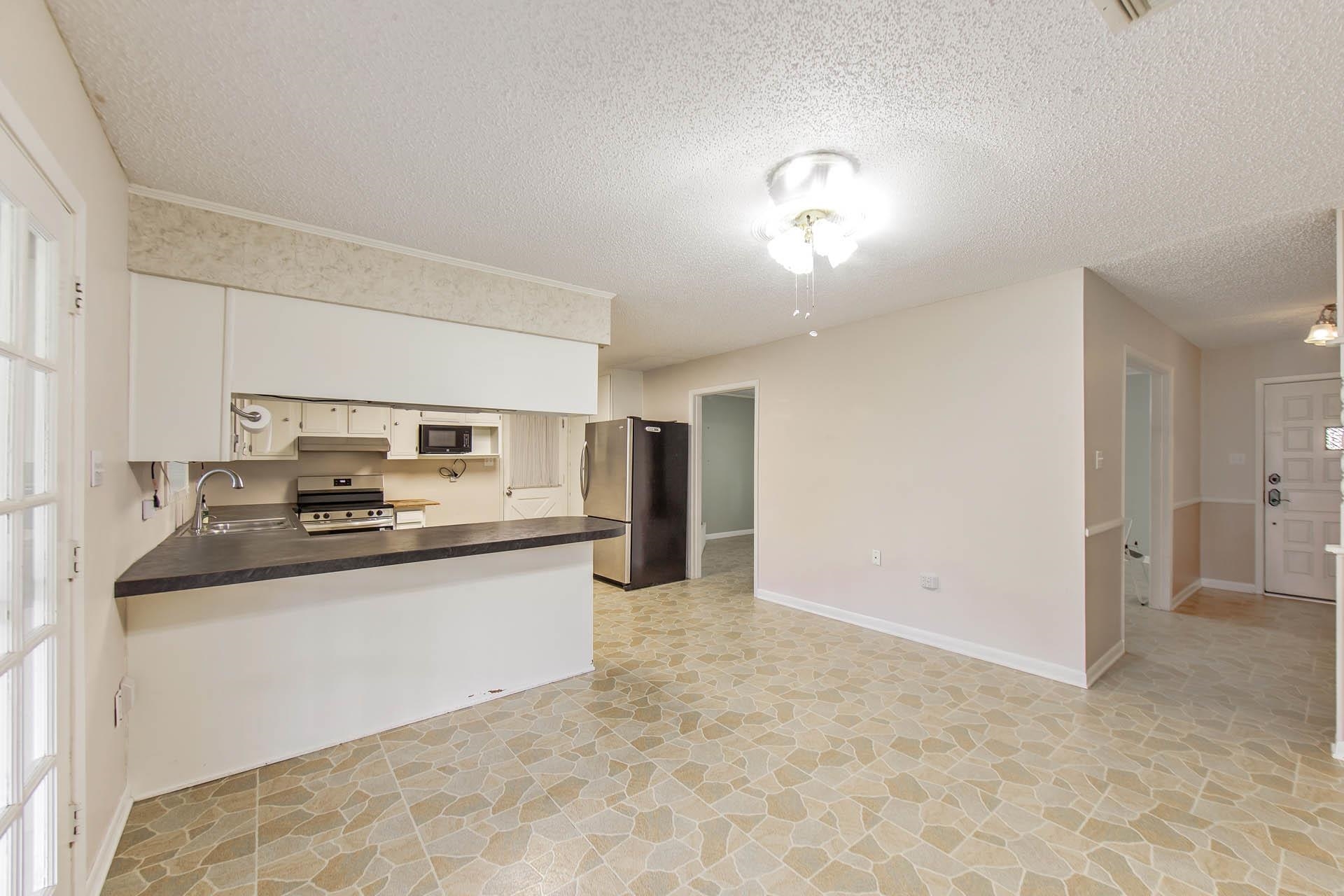 111 Piping Rock Drive