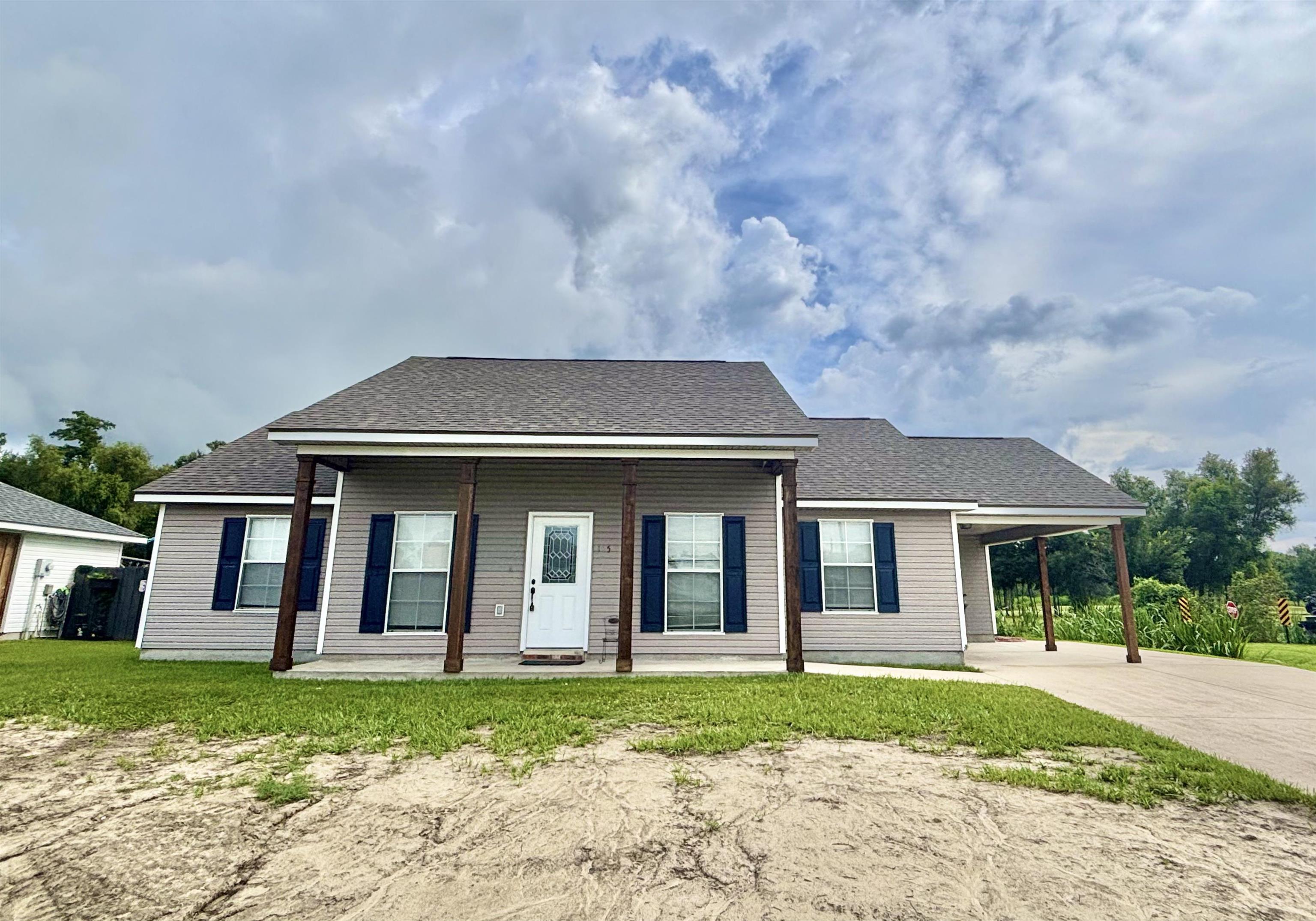 105 Jeanne St