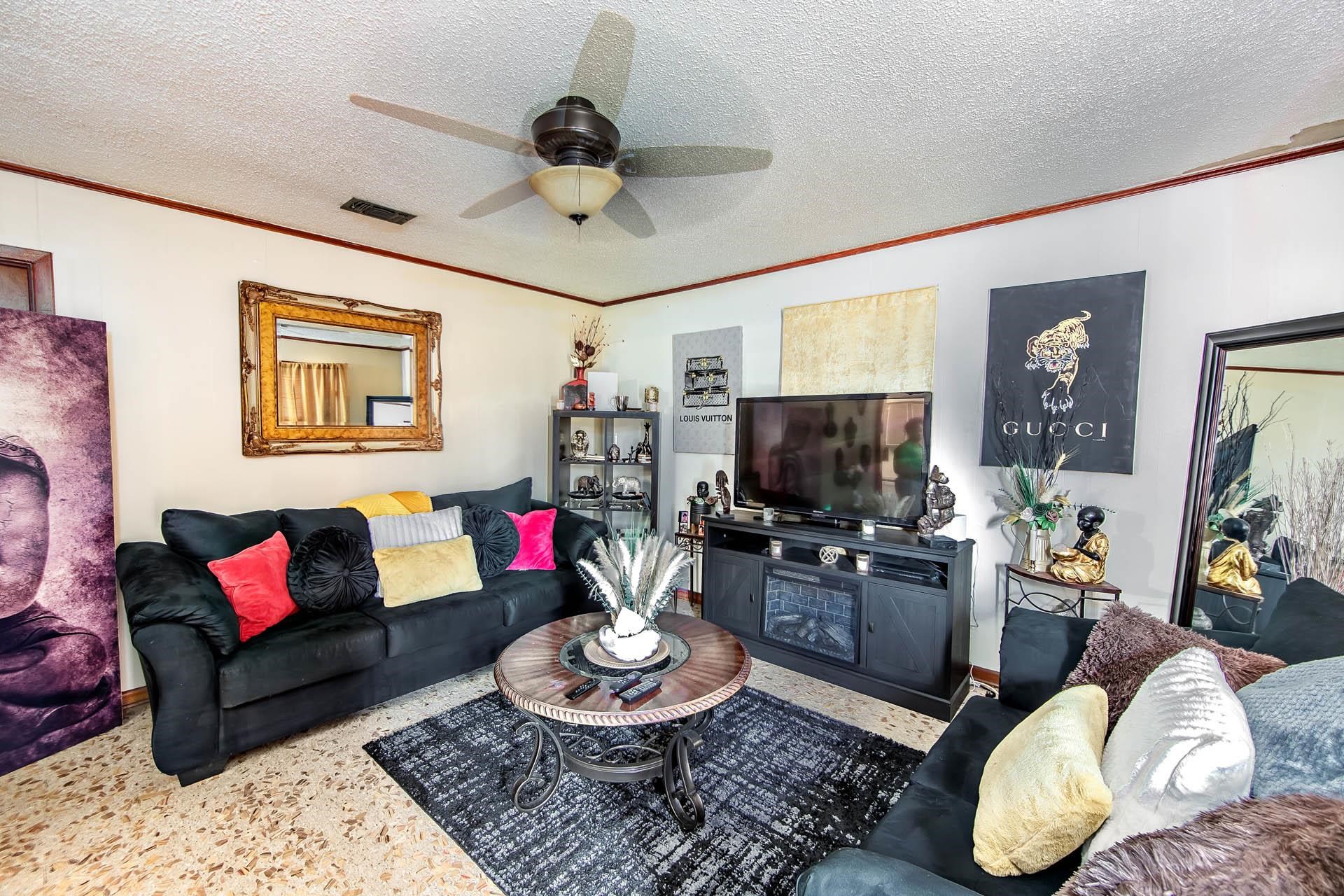 22 Kingsridge Loop