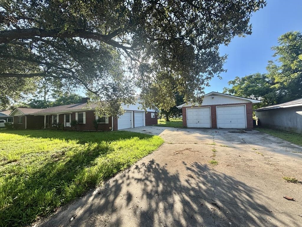 157 Leonard St