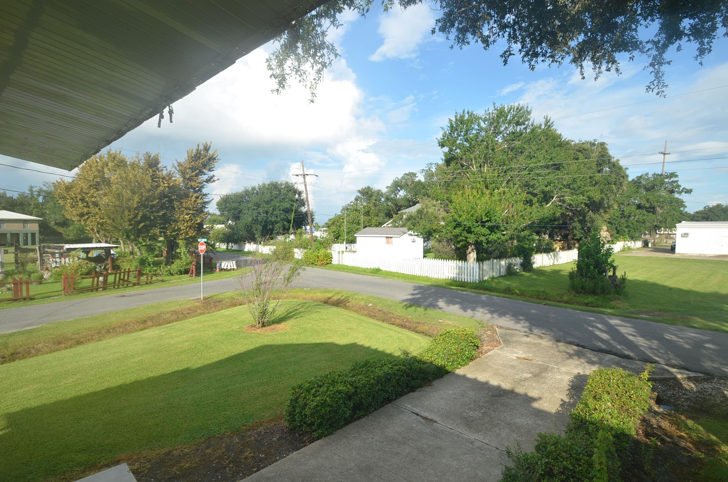 1217 Huey P Long Ave