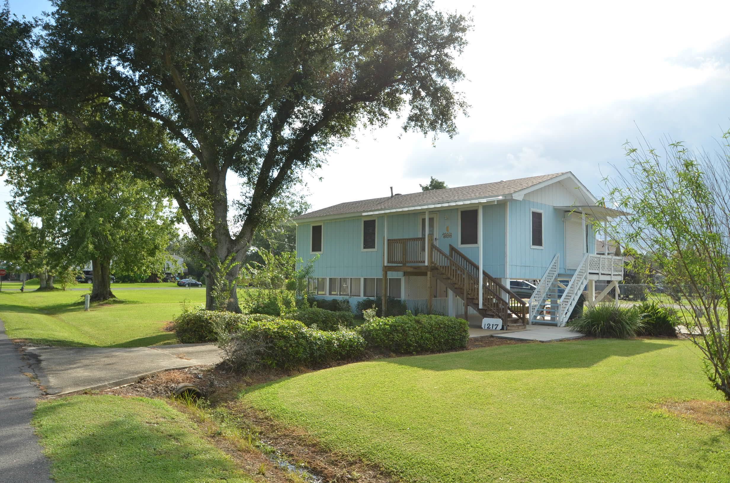 1217 Huey P Long Ave