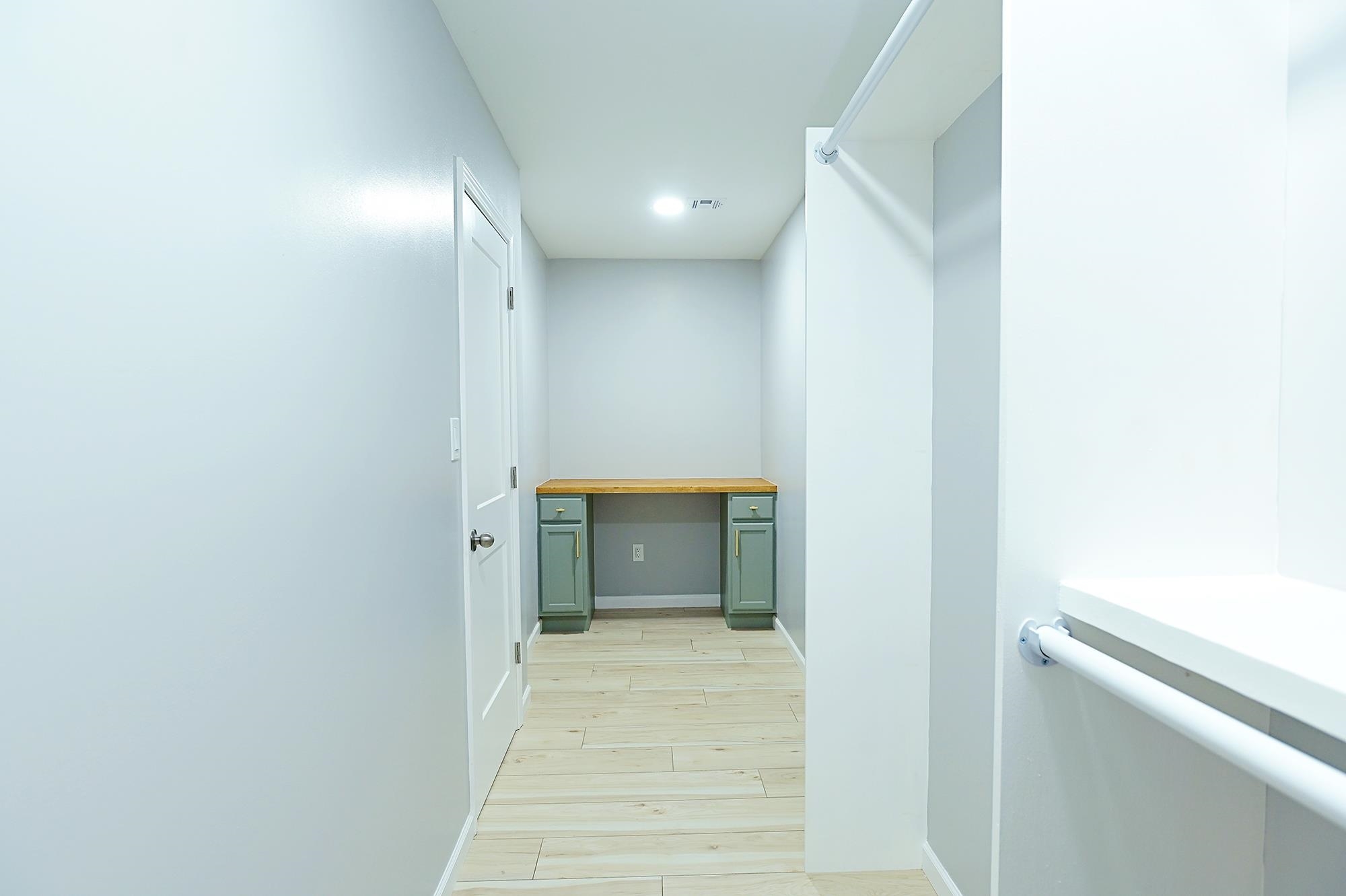 103 Mimosa St