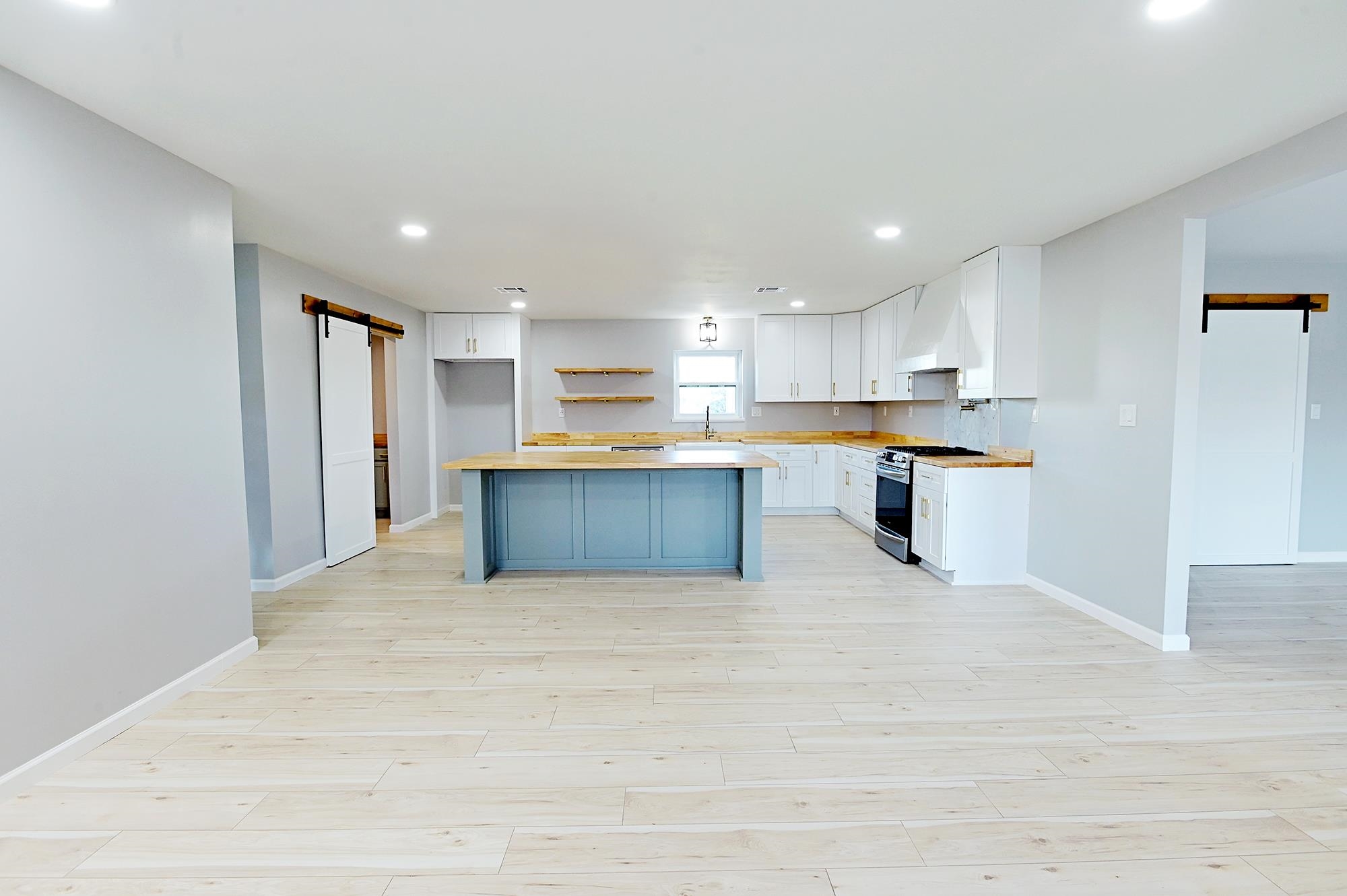 103 Mimosa St