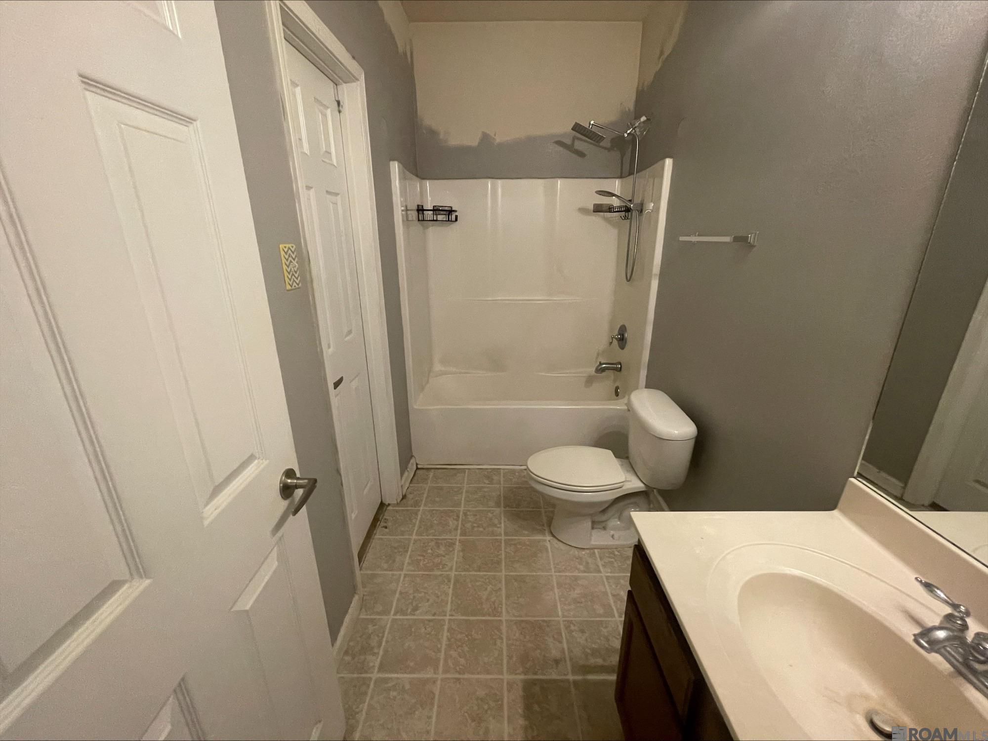 13042 Vermillion Dr