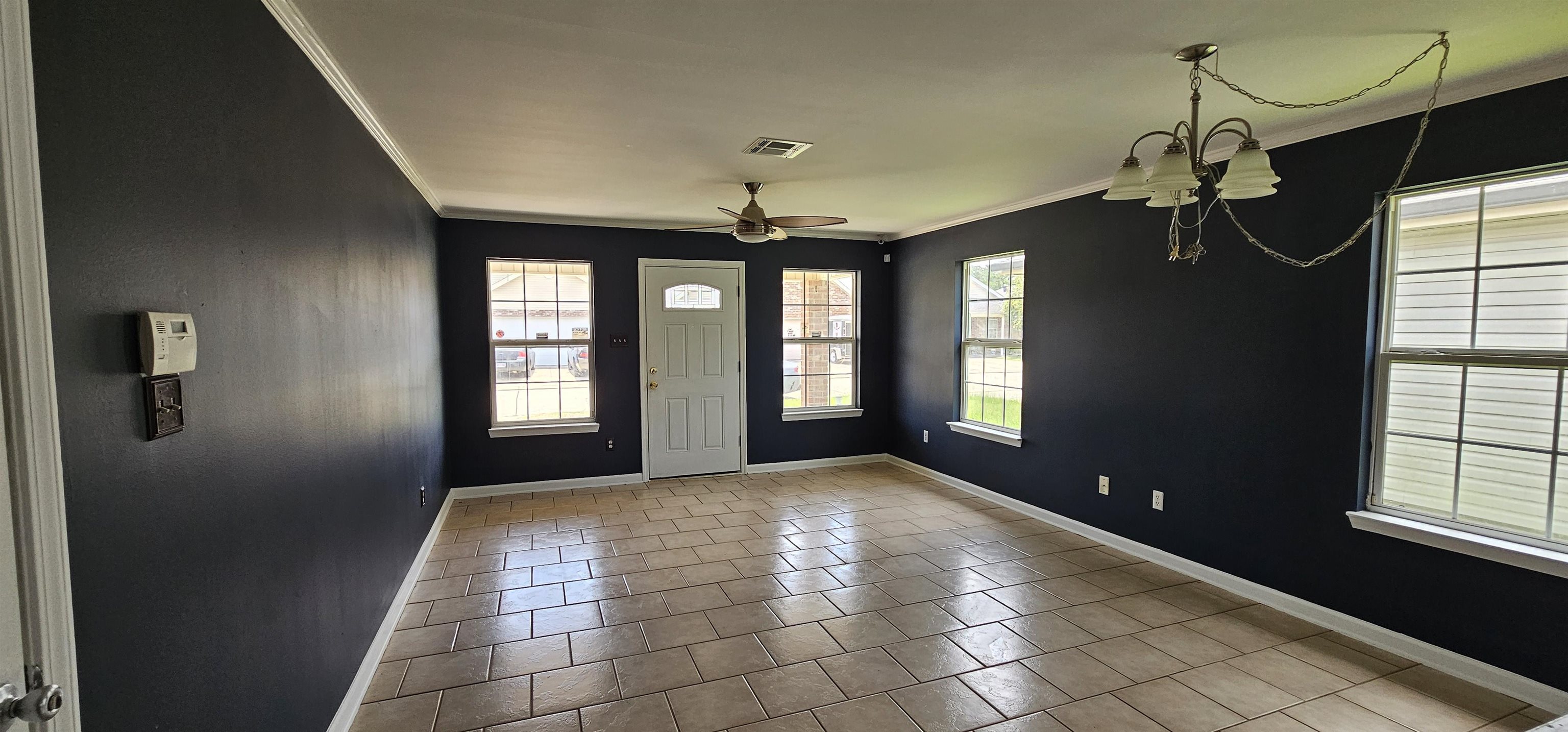 177 Jolie Oaks Blvd