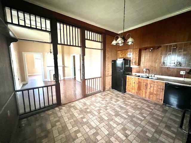 1922 West Main Street