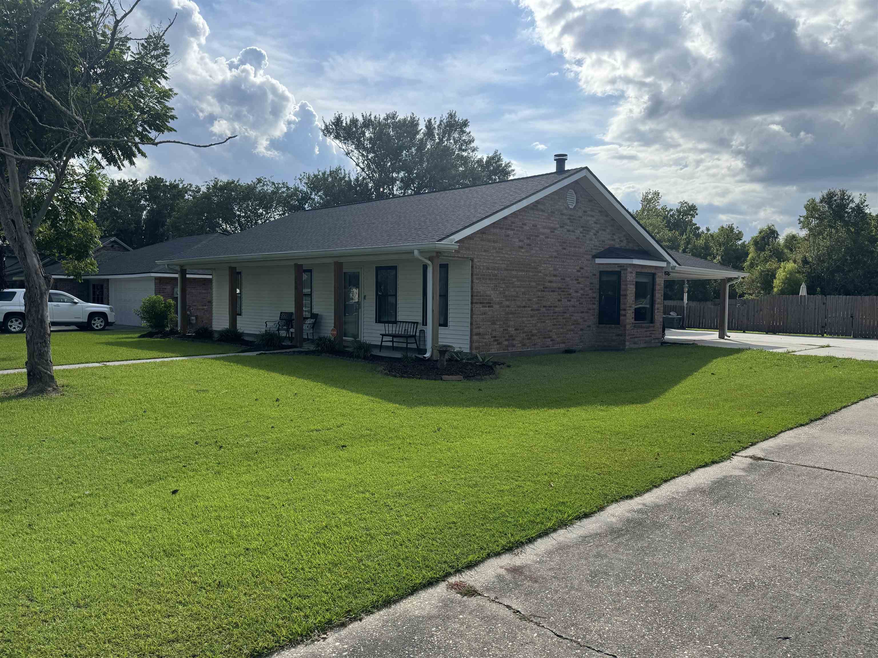 200 Plantation Dr