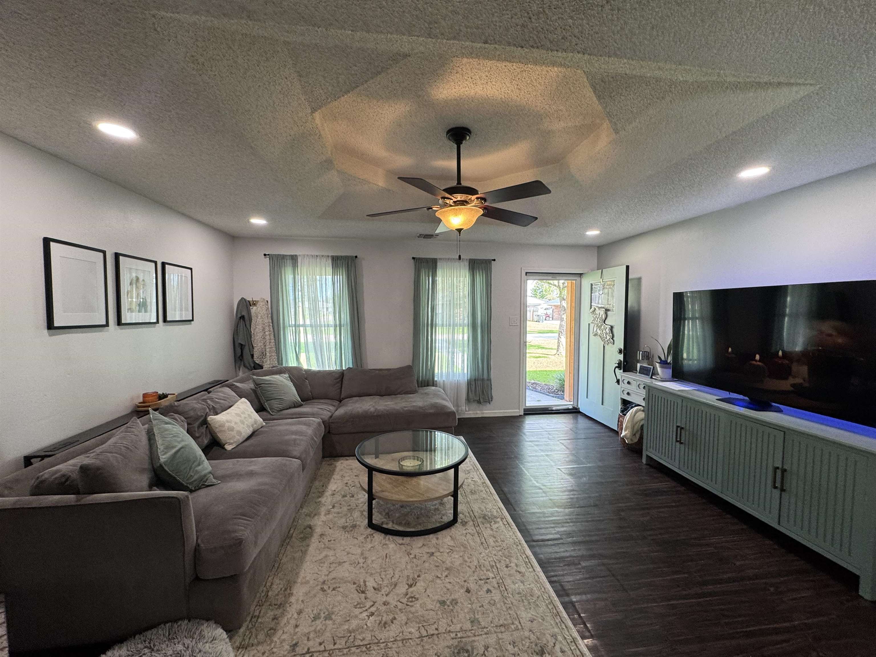 200 Plantation Dr