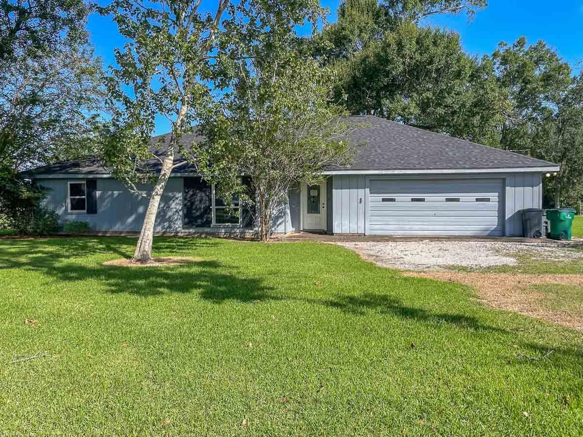 302 Bayou Bend Dr