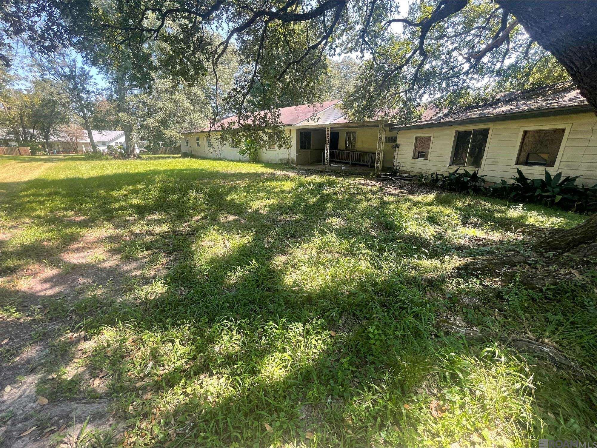 15085 Plank Rd