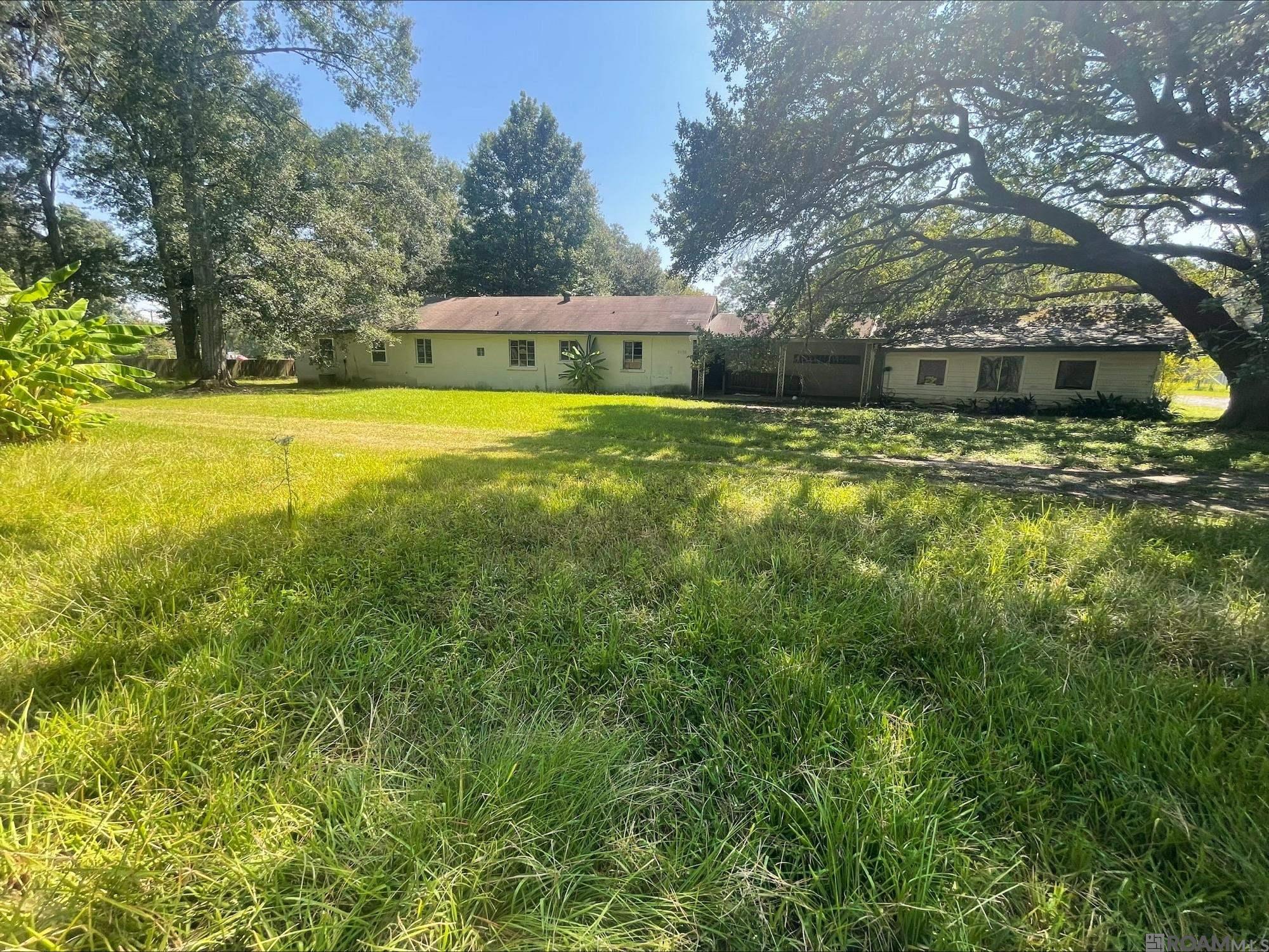 15085 Plank Rd